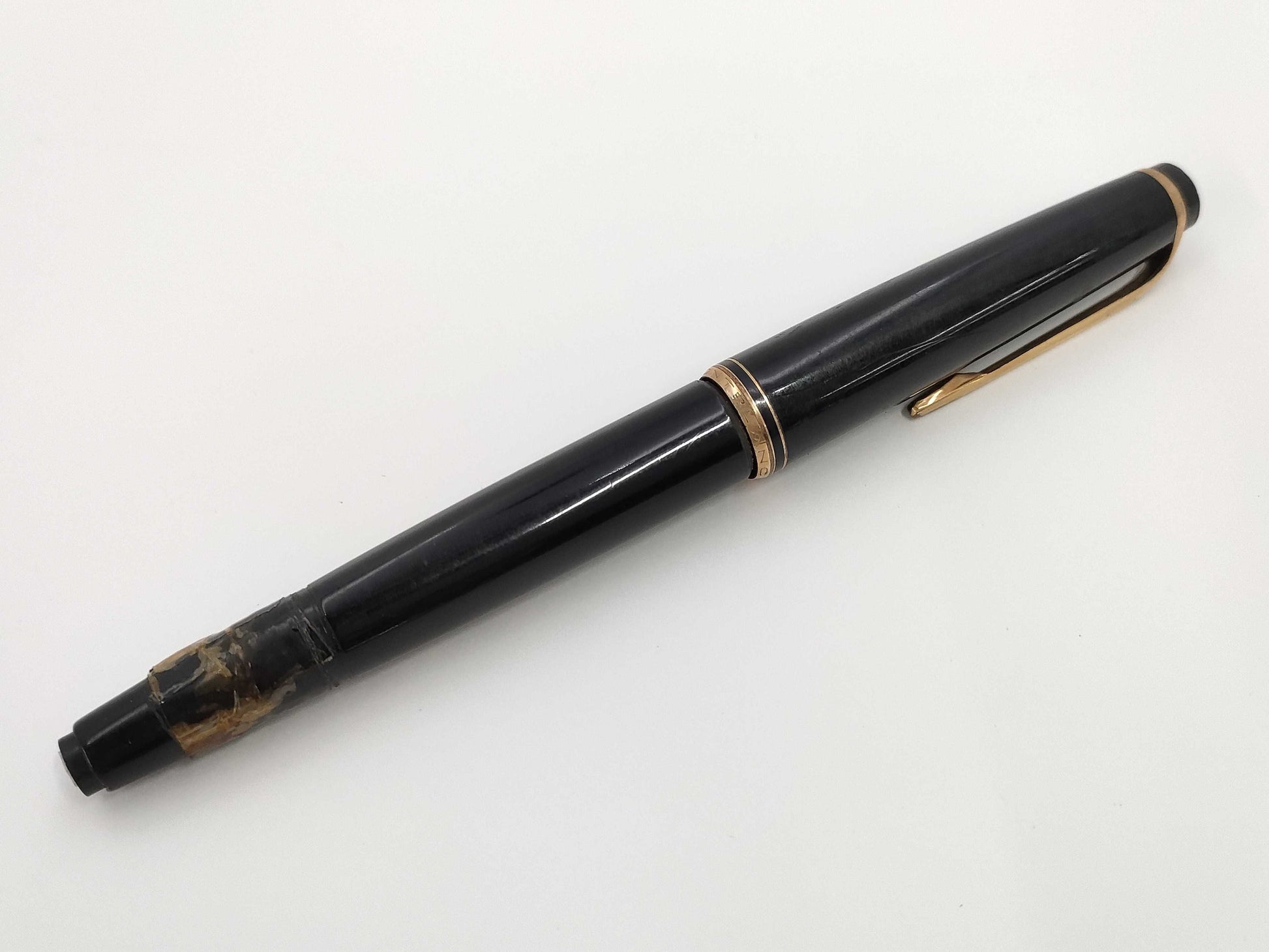 MONTBLANC No. 22 Fountain Pen