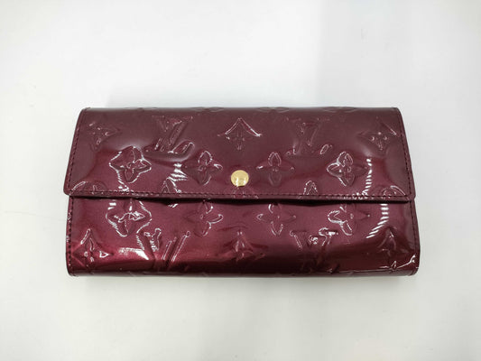 LOUIS VUITTON Vernis Sarah Portefeuille M93524 Wallet