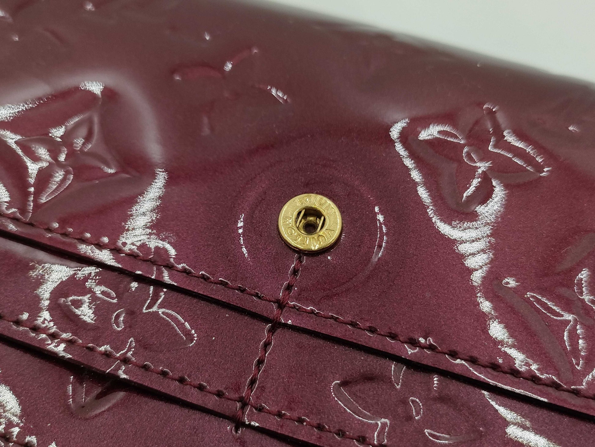 LOUIS VUITTON Vernis Sarah Portefeuille M93524 Wallet