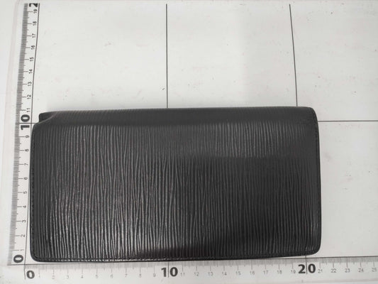 LOUIS VUITTON Epi Portefeuille Brazza Wallet