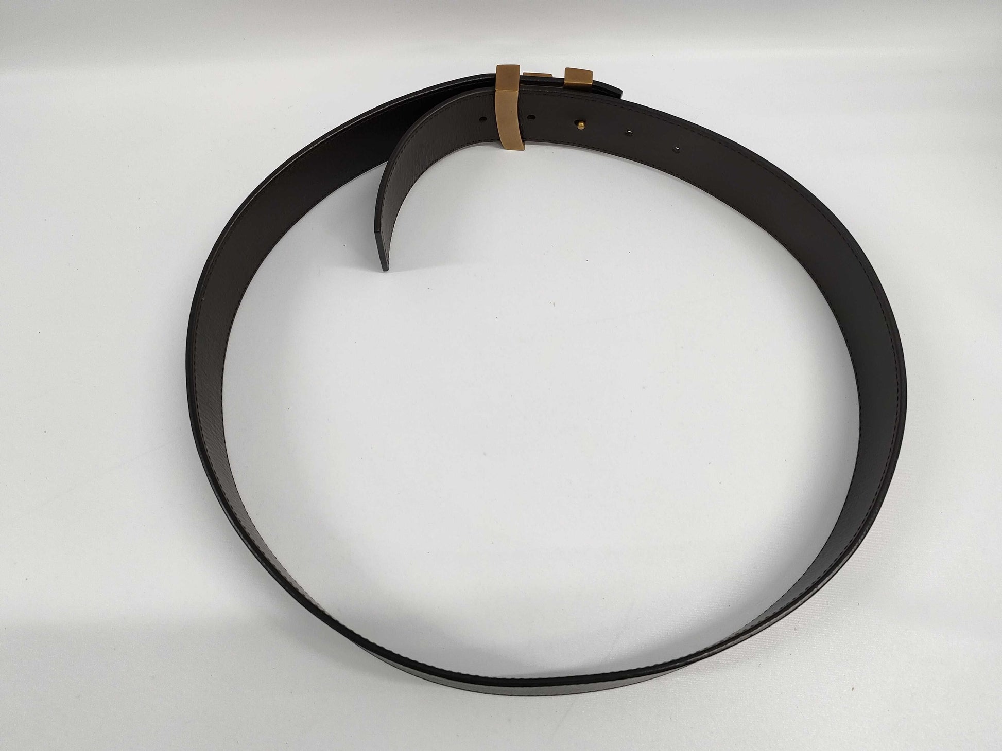 LOUIS VUITTON M6902 Santur LV Initial Belt