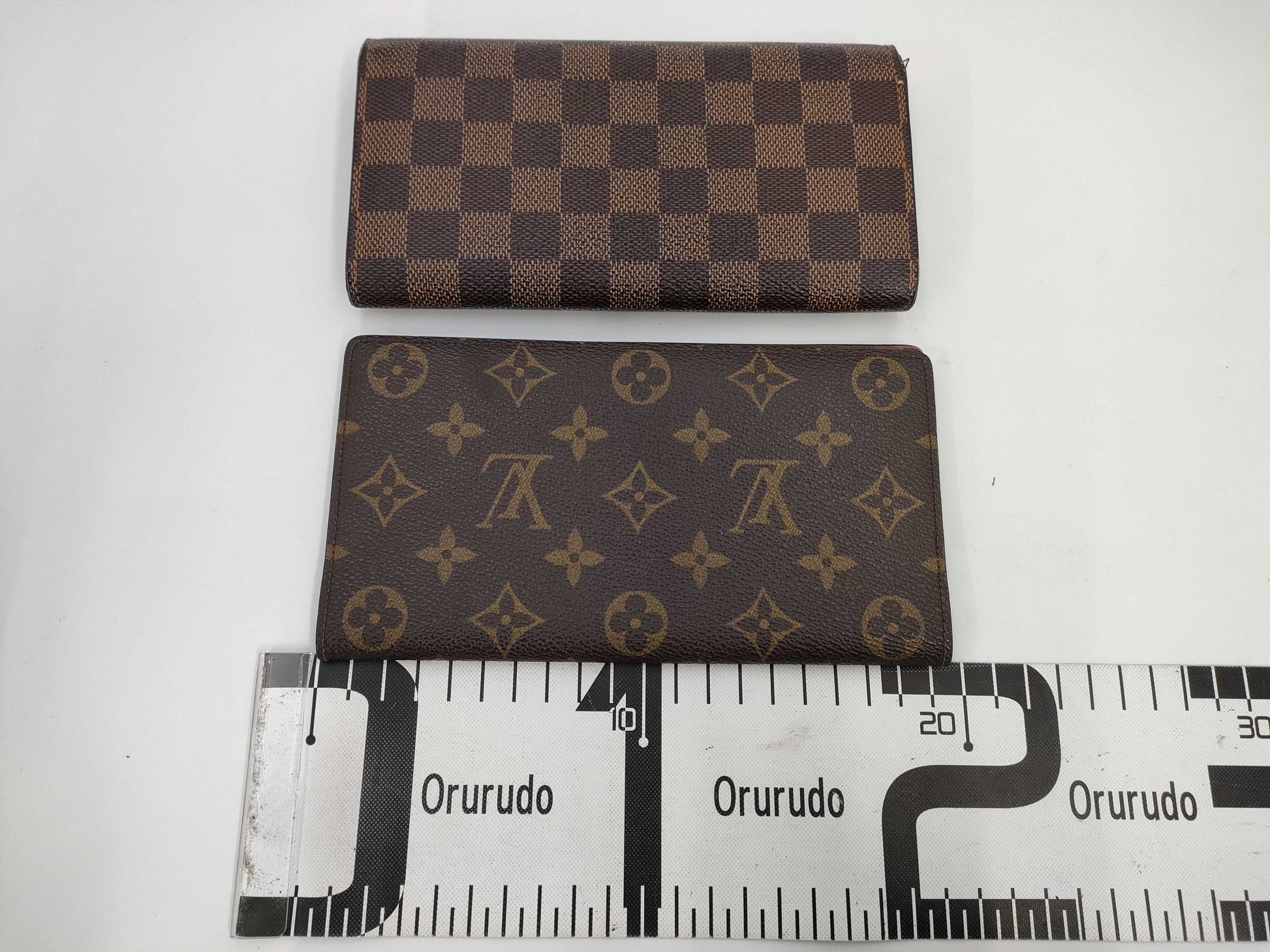 LOUIS VUITTON Damier Portefeuille Sarah/Monogram Billfold Wallet