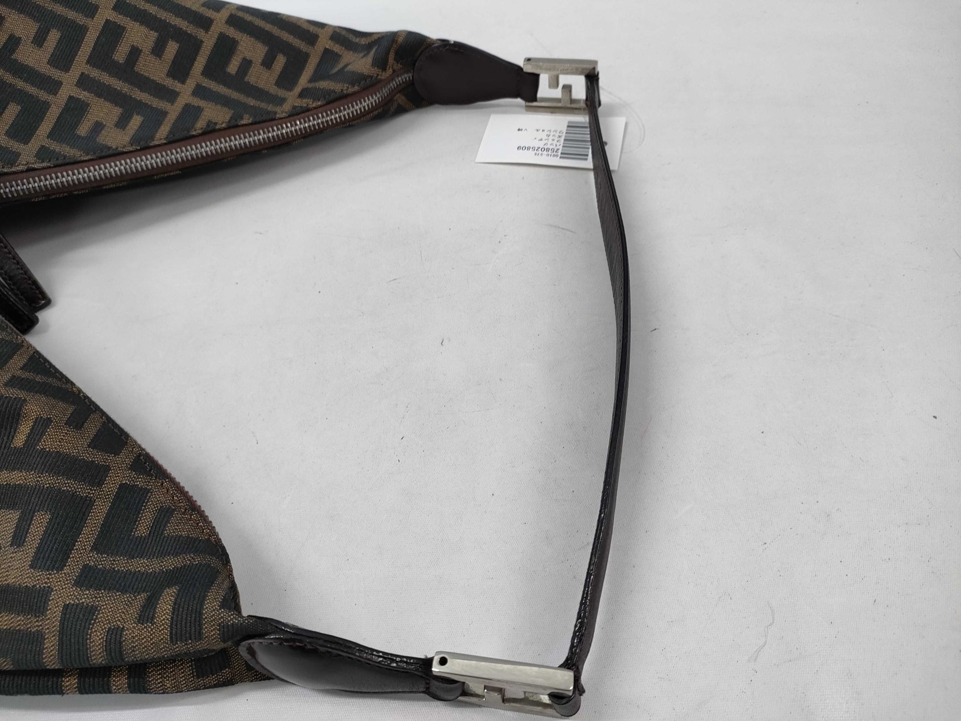 FENDI Zucca pattern one-shoulder V-neck handbag