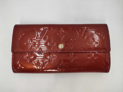 LOUIS VUITTON Vernis Sarah Portefeuille Wallet