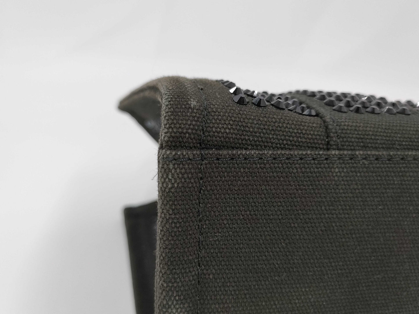 MARC BY MARC JACOBS 2-Way Tote Handbag with Studs