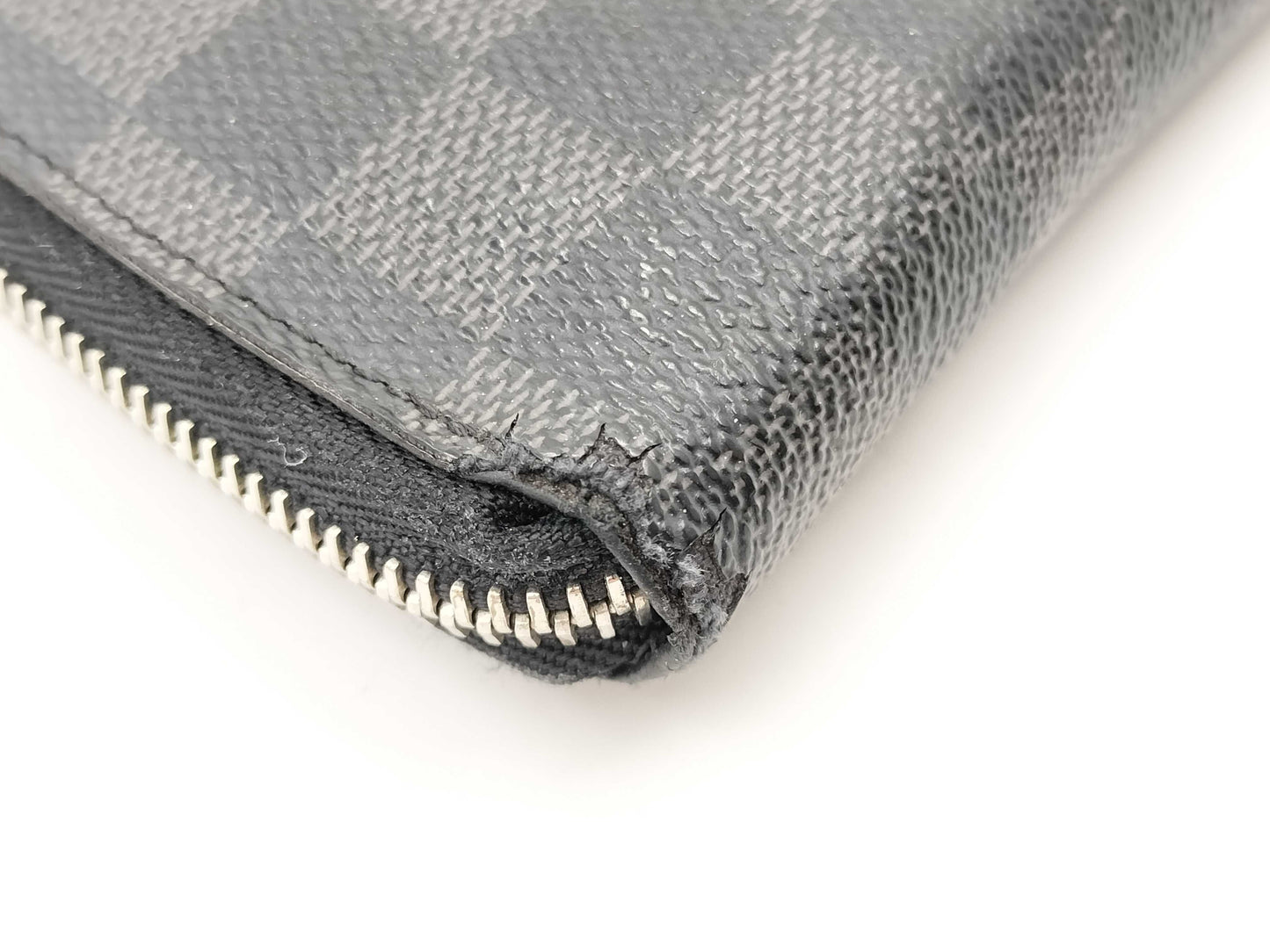 LOUIS VUITTON Damier Graphite N63095 Zippy Wallet Vertical Wallet