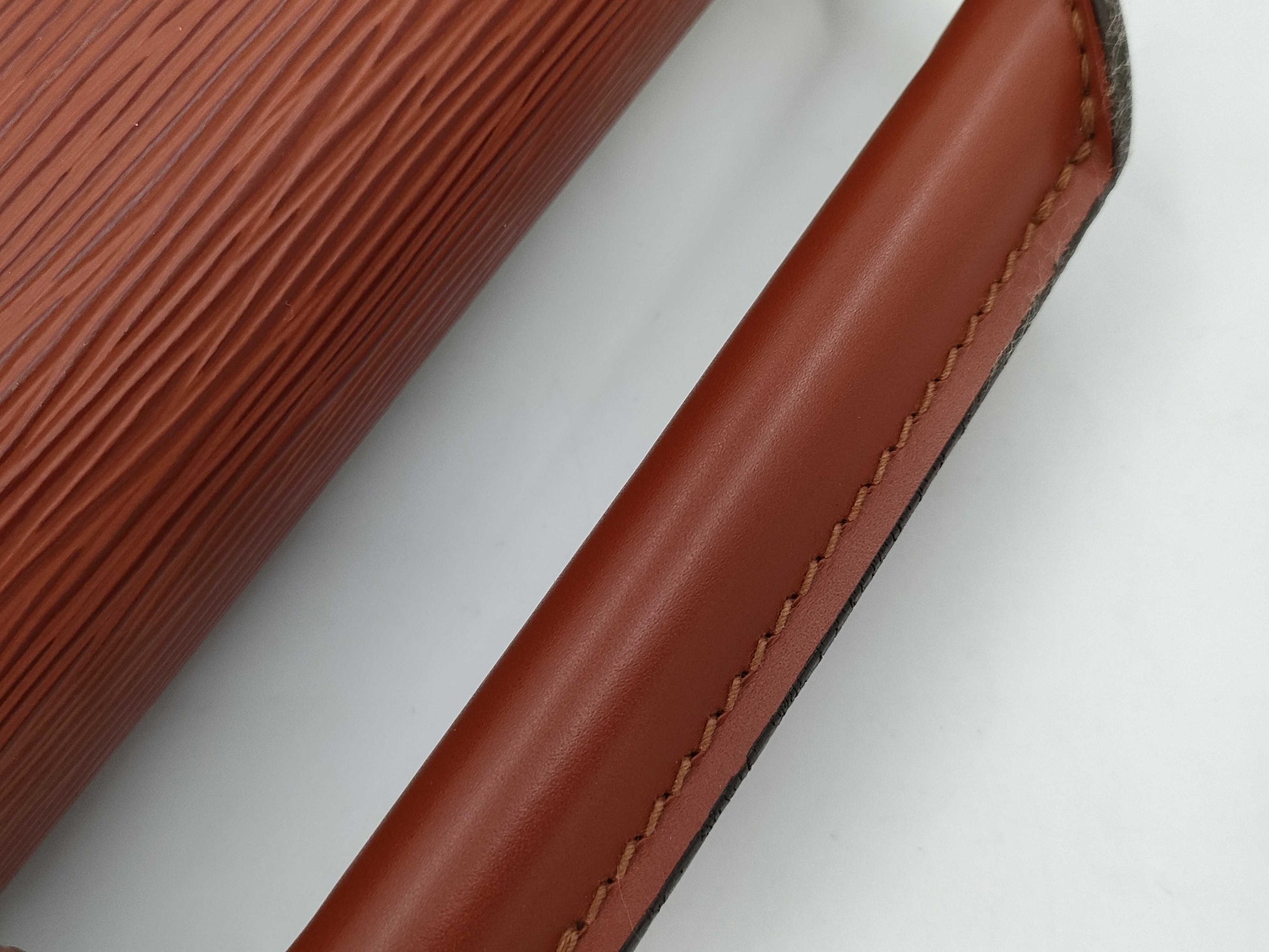 LOUIS VUITTON Epi Conseiller Business Bag