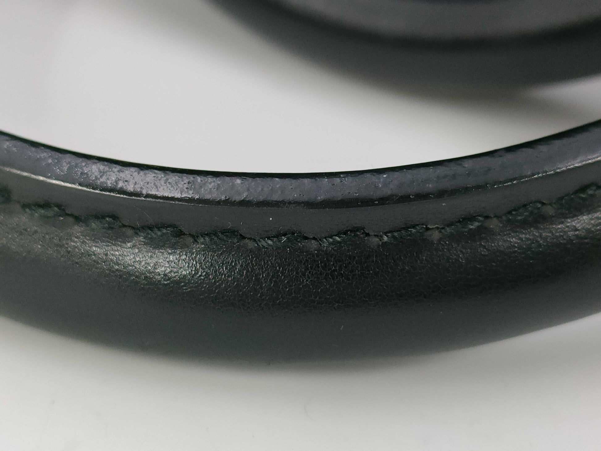 LOUIS VUITTON Epi Speedy 35 Boston Bag