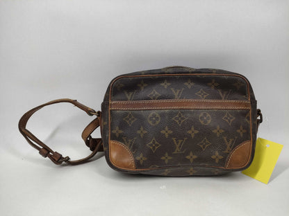 LOUIS VUITTON Monogram Trocadero Shoulder Bag