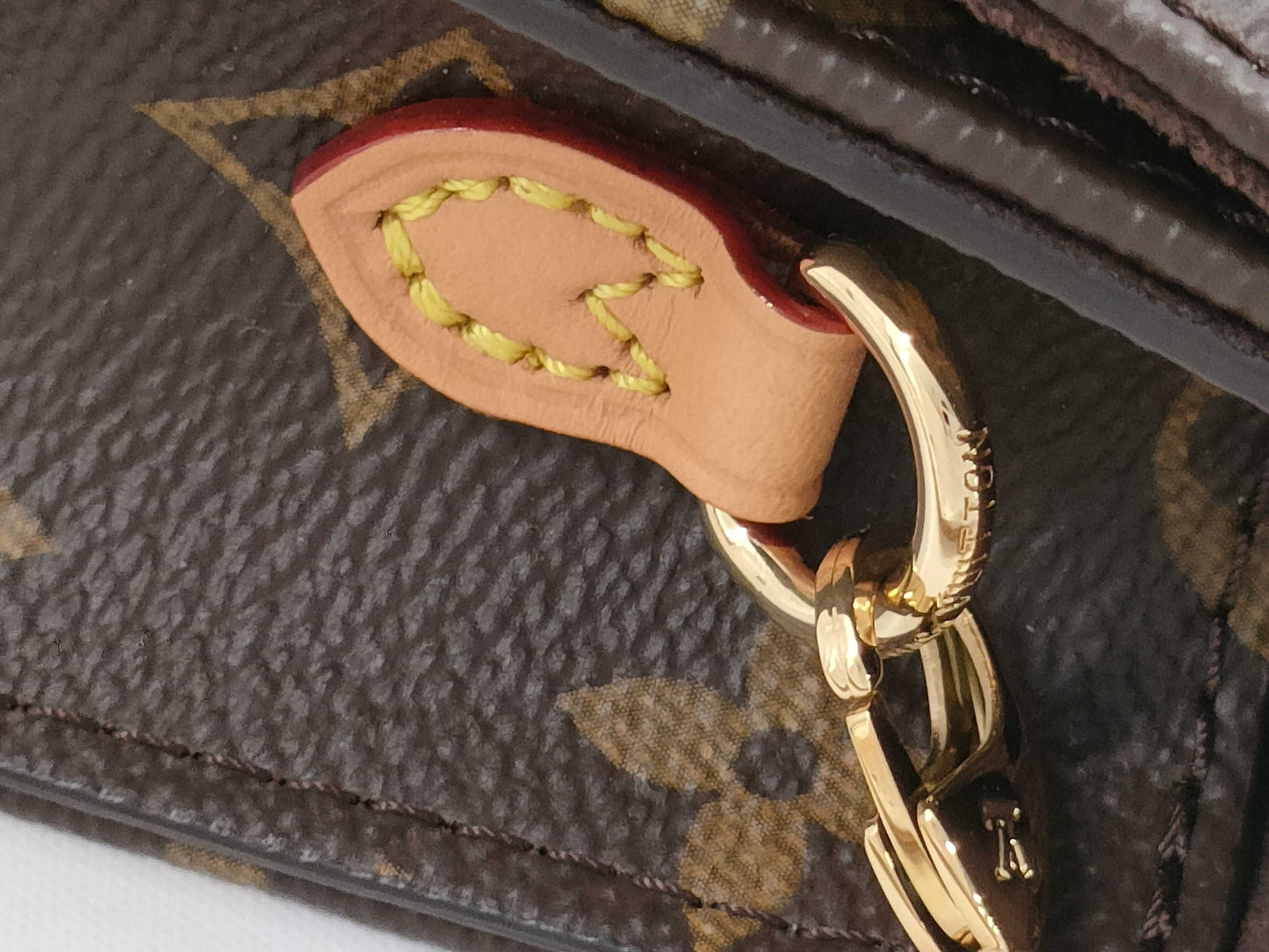 LOUIS VUITTON Monogram M82509 Wallet on Chain Lily Shoulder Bag