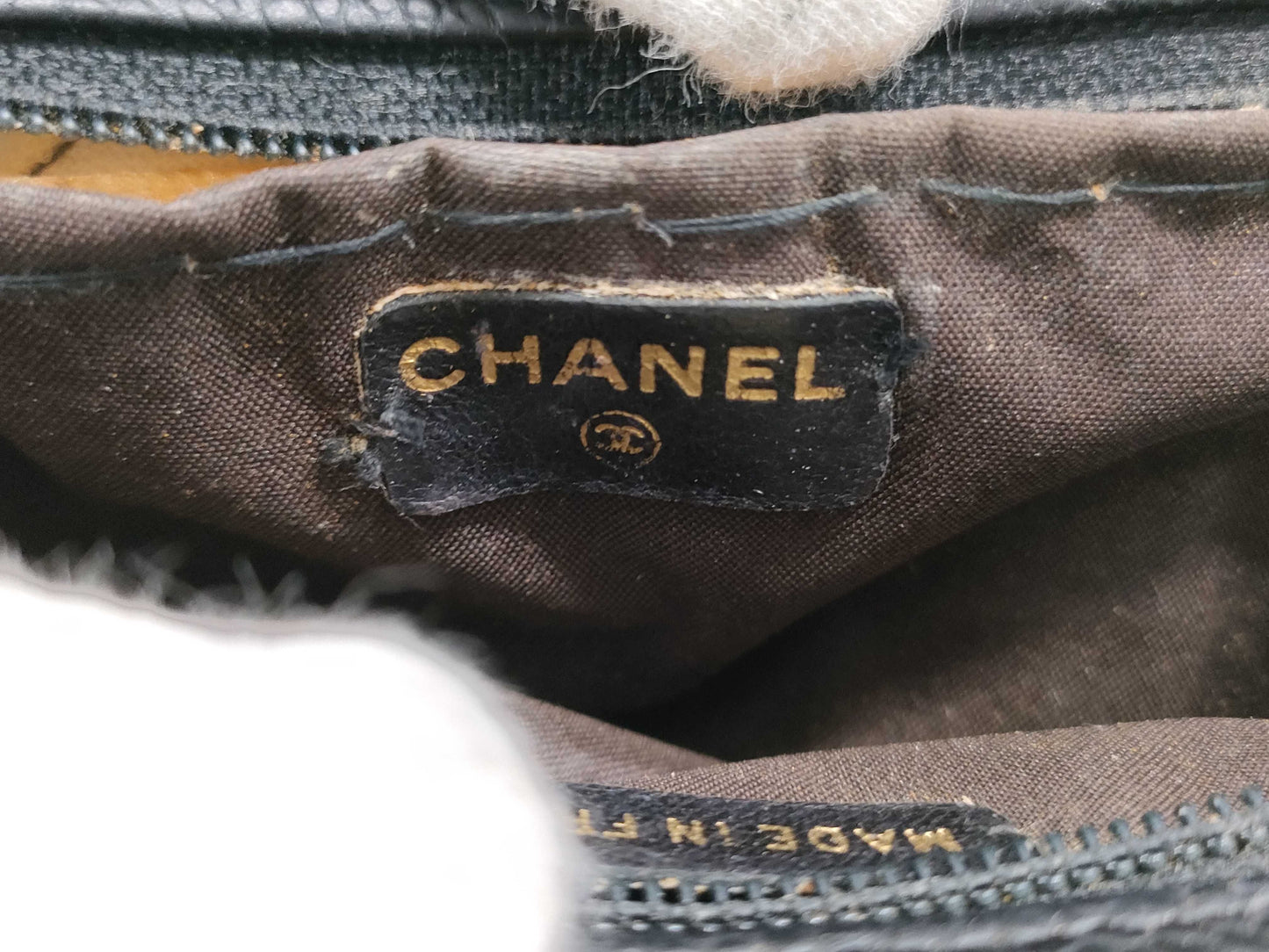 CHANEL Caviar Skin Wallet Set of 2