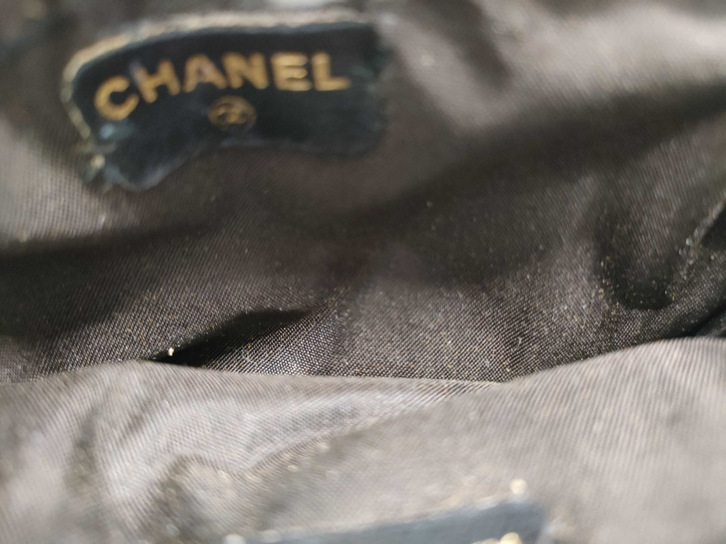 CHANEL Caviar Skin Wallet Set of 2