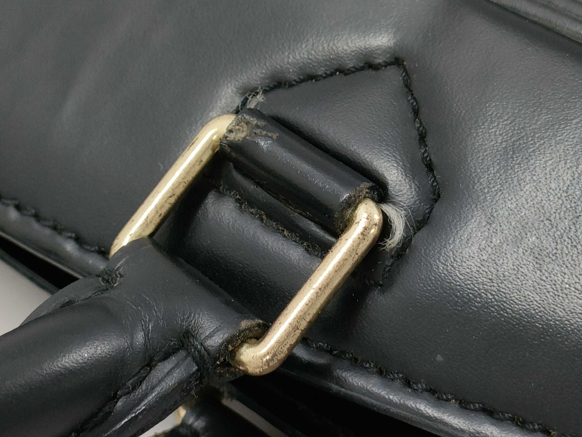 LOUIS VUITTON Epi Riviera Handbag