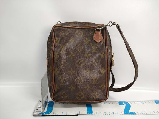 LOUIS VUITTON Monogram M45238 Amazon Old Model Crossbody Shoulder Bag