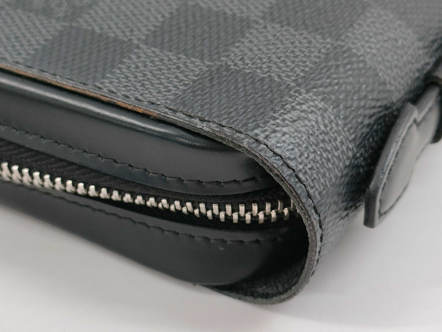 LOUIS VUITTON Damier Graphite N41503 Zippy XL Wallet