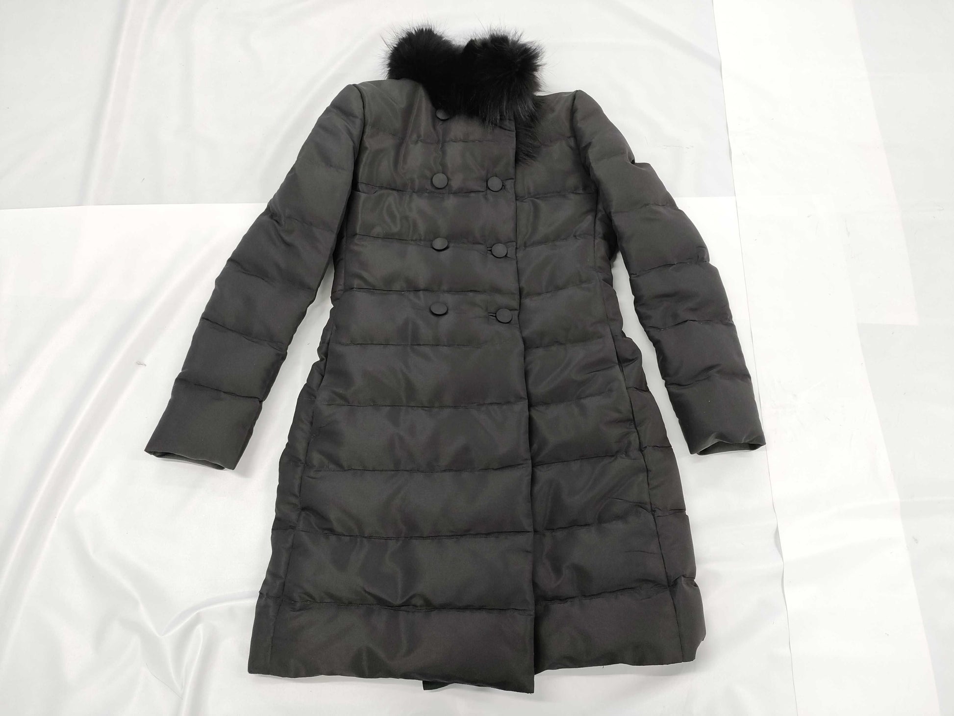 PRADA Down Coat Fox Button 29X527 Coat