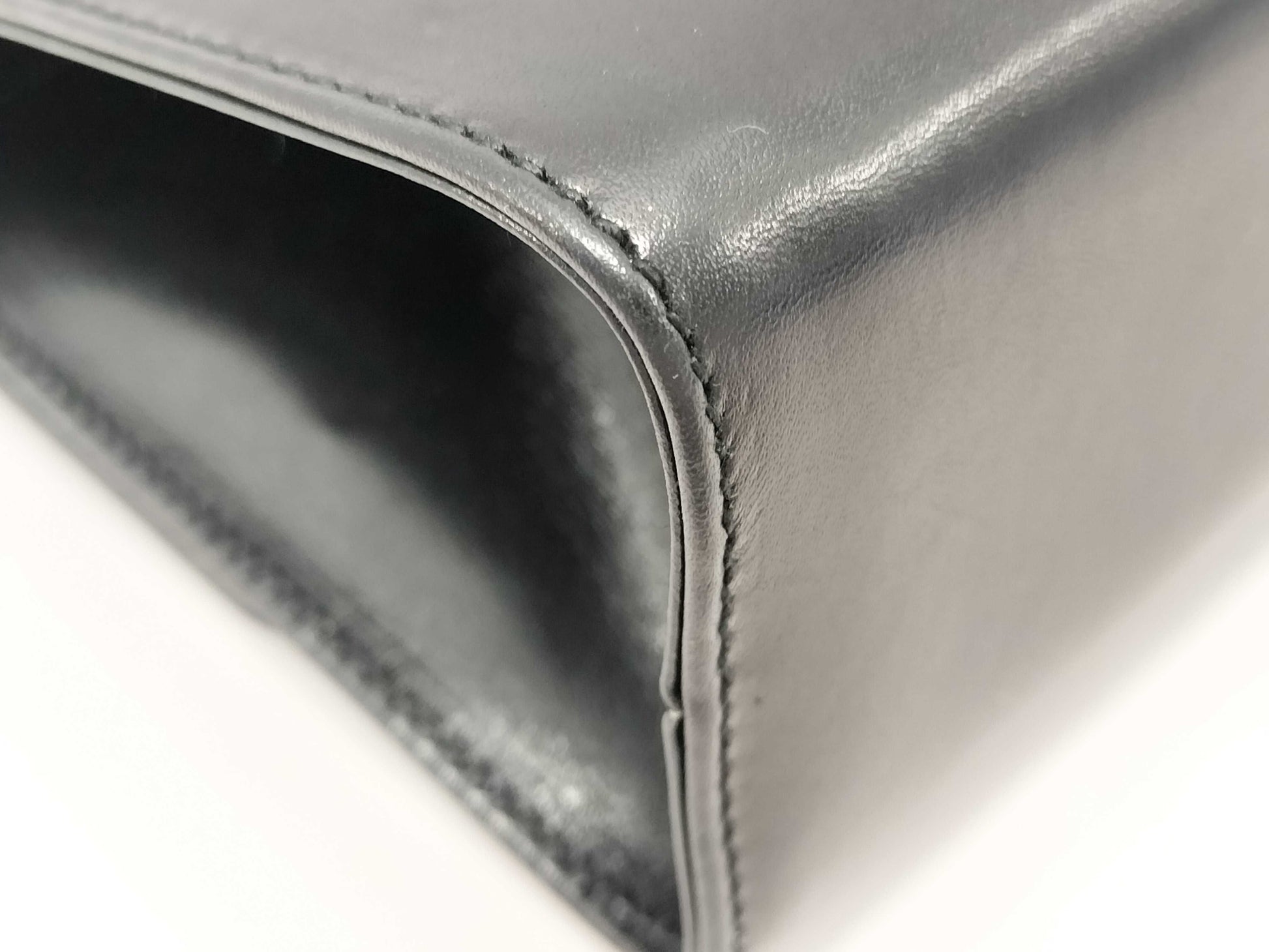 Salvatore Ferragamo Gancini Leather Shoulder Bag