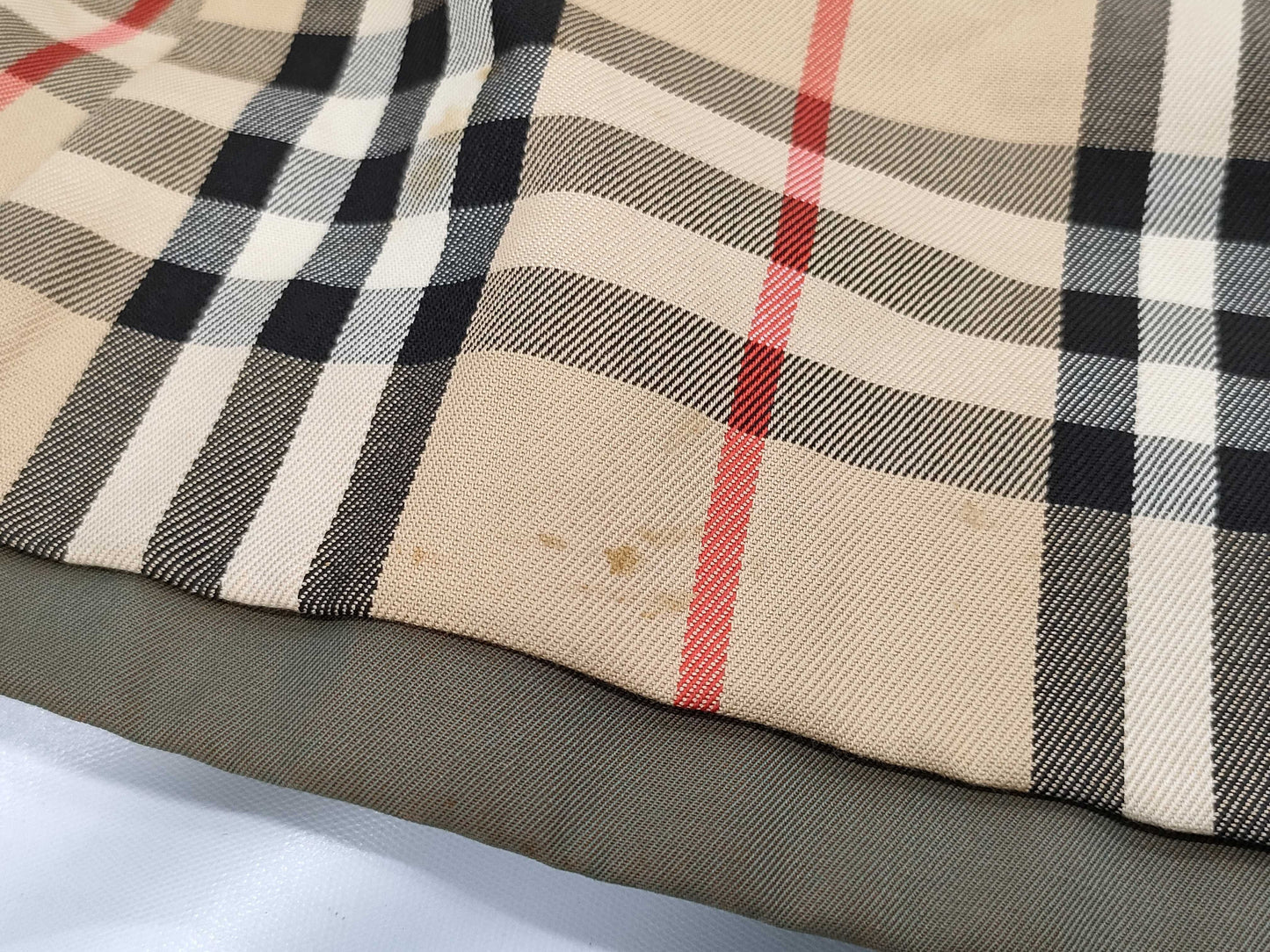 BURBERRY Trench Coat