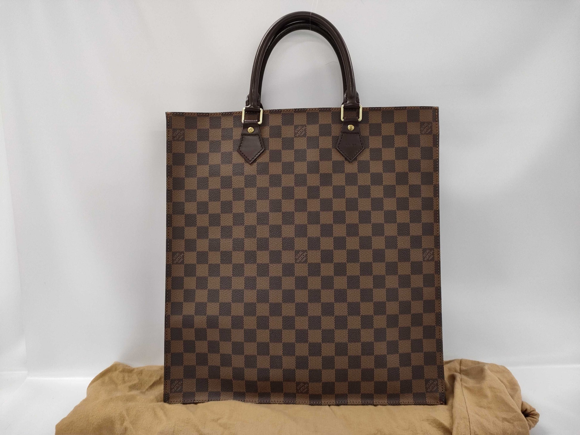 LOUIS VUITTON Damier Sac Plait Tote Bag with Initials