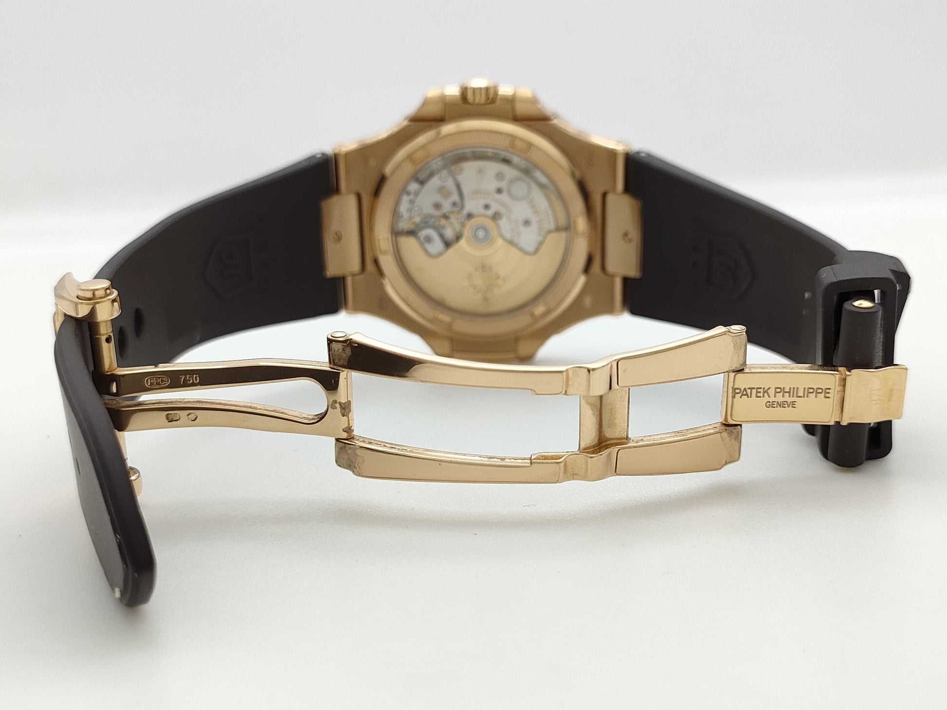 PATEK PHILIPPE 5711R-001 3645644/4468182 324SCAIG.1 Gray Dial Men's Watch