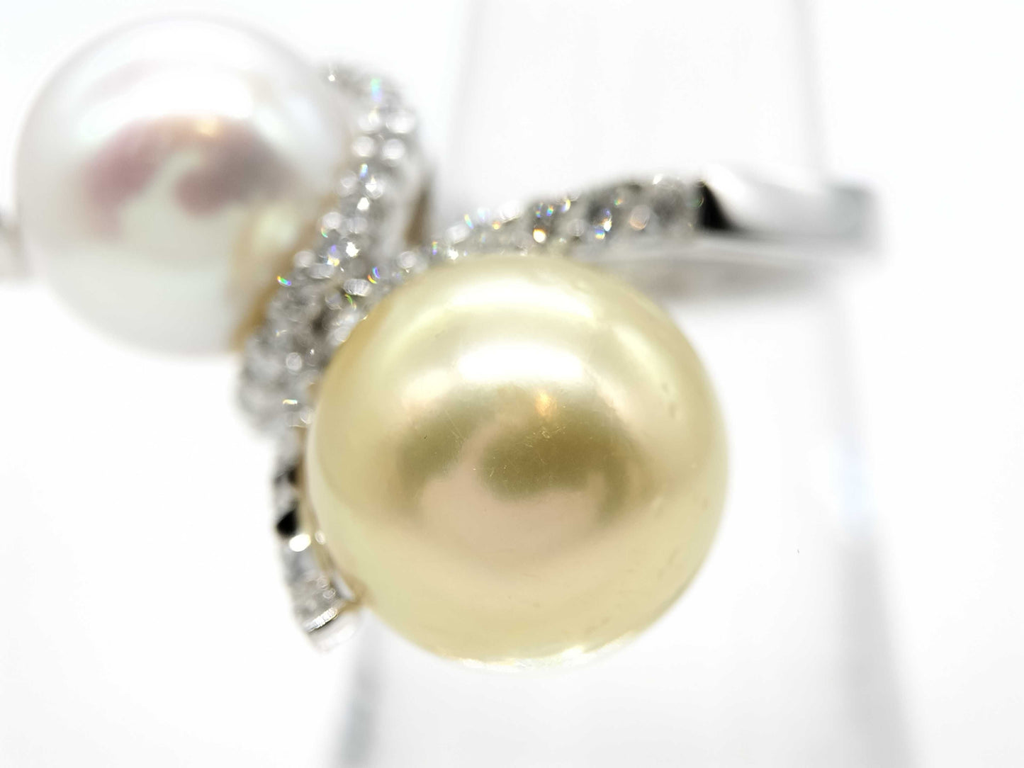 South Sea Pearl Diameter: Approx. 12.0mm / South Sea Pearl Diameter: Approx. 13.5mm, D1.03ct, 18K Gold, 14.0g, Ring 