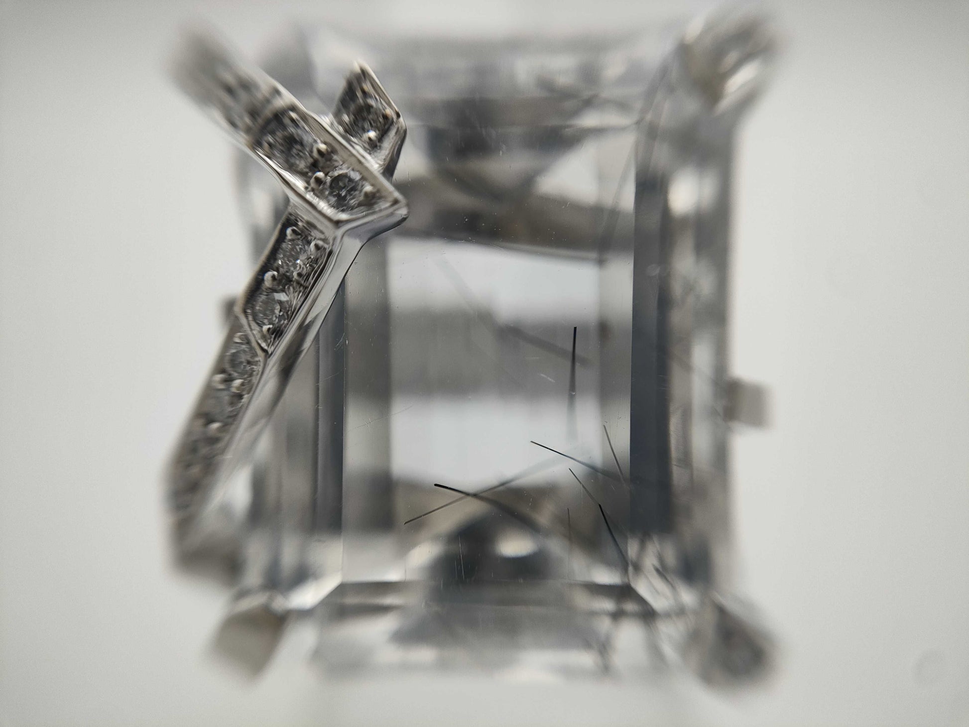 CHANEL Element #48 Rutilated Quartz and Diamond Ring, WG 750, 19.6g 