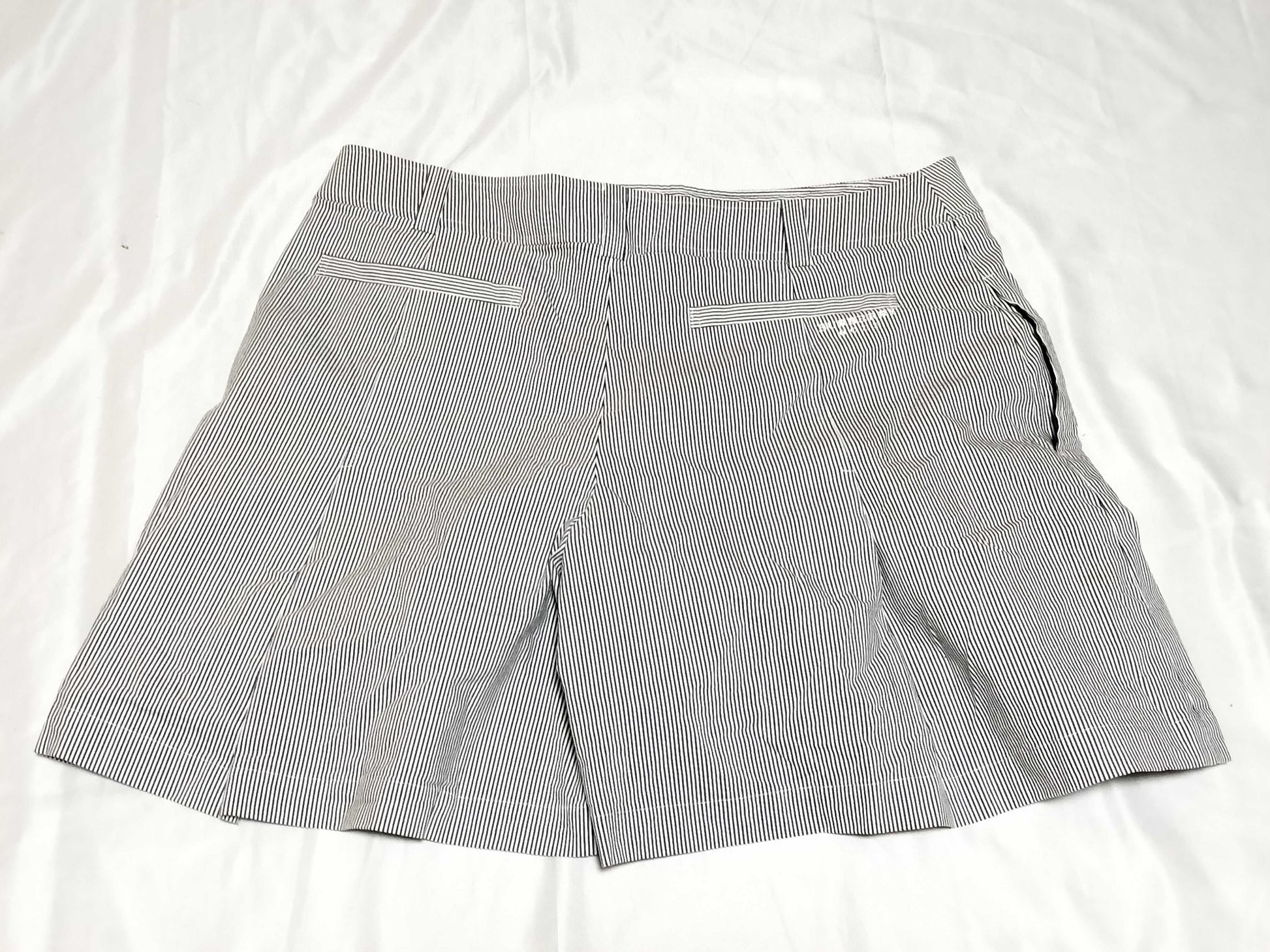 Burberrys □ Burberry Pants Pants