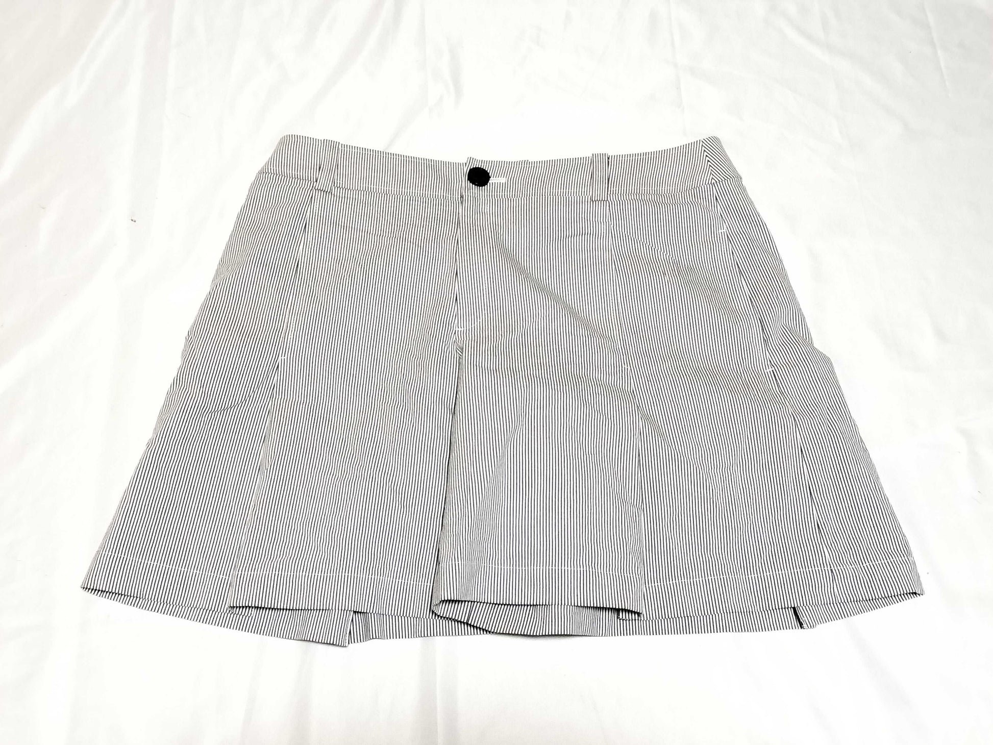 Burberrys □ Burberry Pants Pants