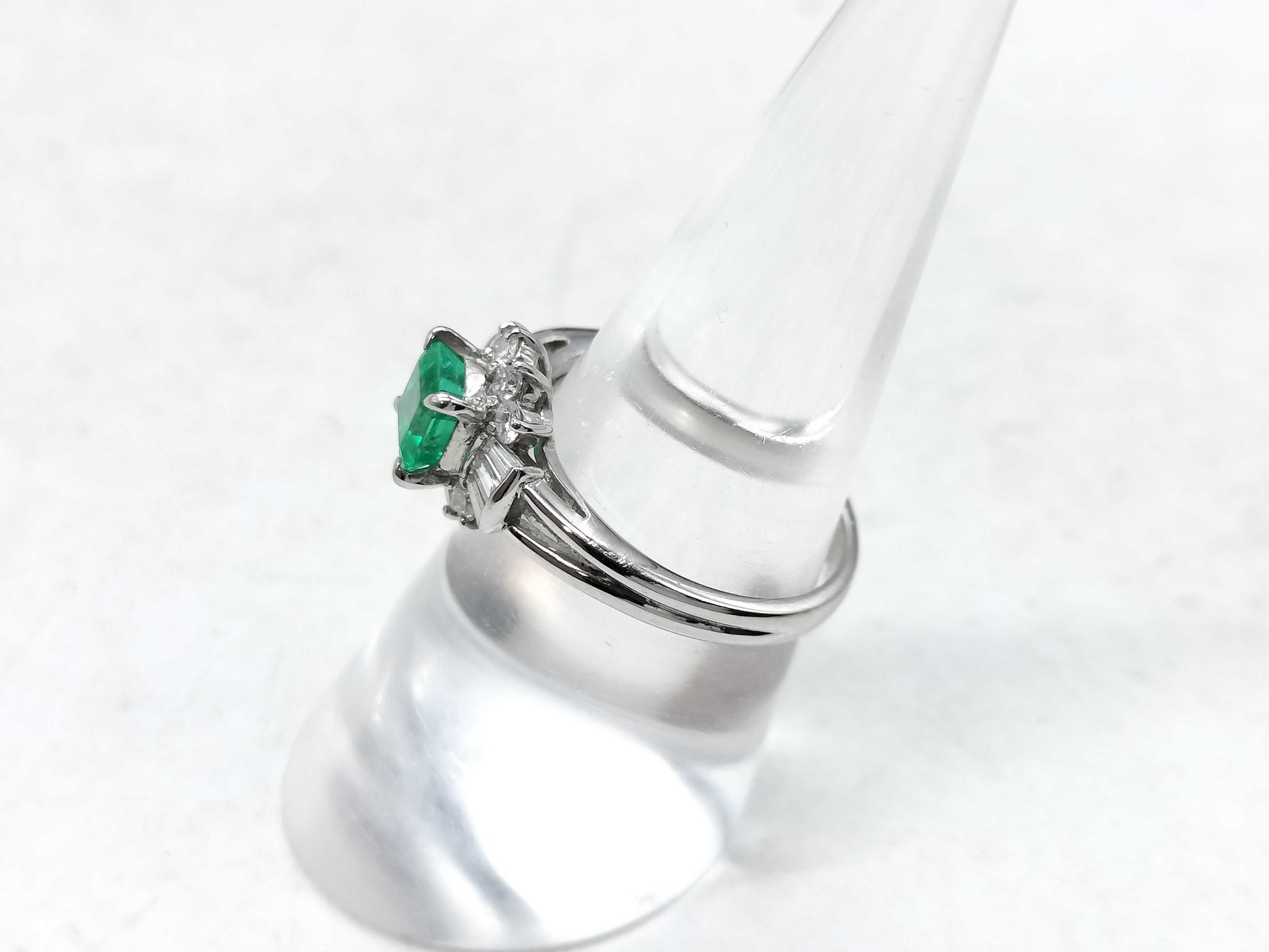 E0.74ct D0.41ct Pt850 5.1g Ring 