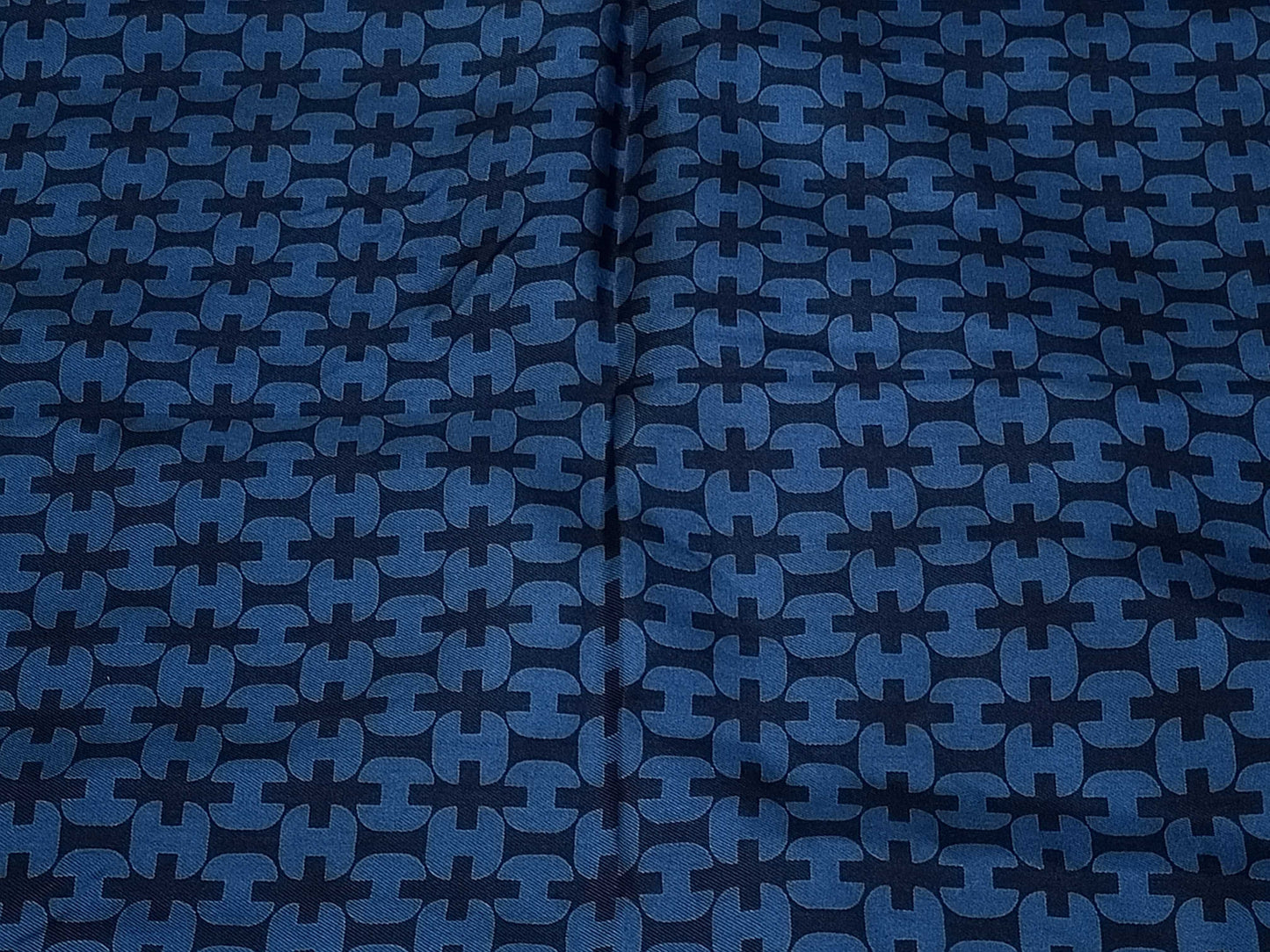 HERMES Scarf, H Pattern, No Tag