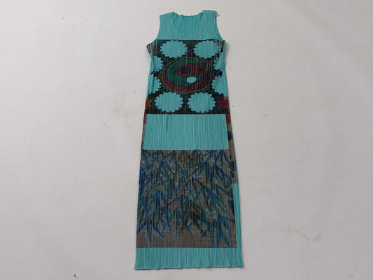 PLEATS PLEASE □ Issey Miyake Pleated Sleeveless Dress Dress