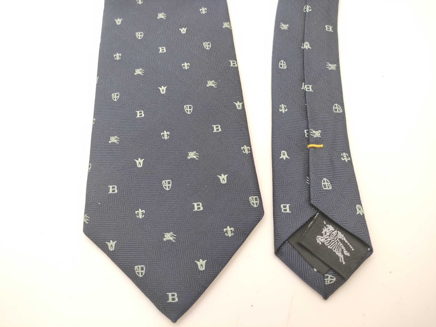 BURBERRY □BURBERRY BLACK LABEL Tie Tie