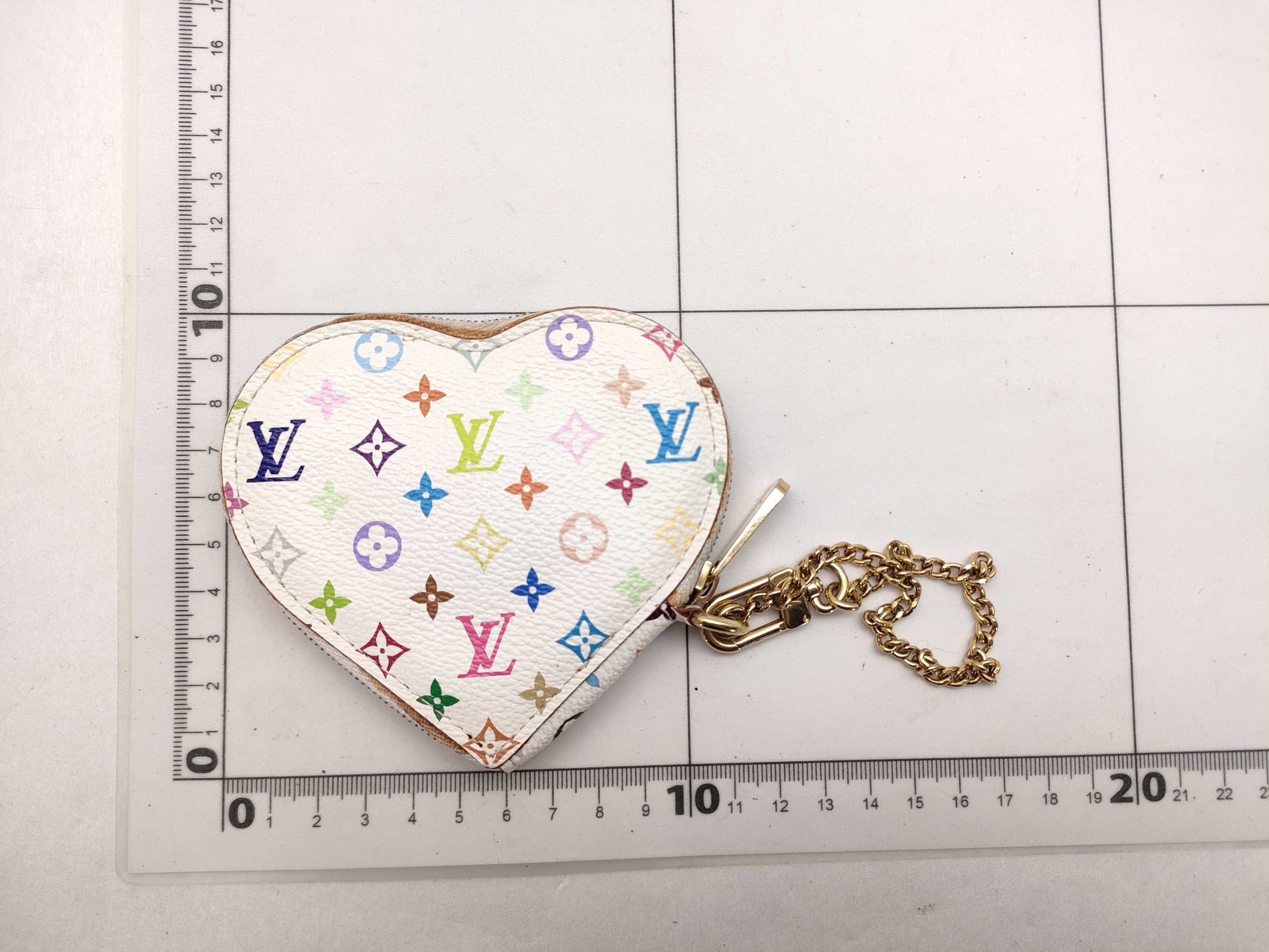 LOUIS VUITTON Monogram Multicolor Louis Vuitton Multi Porto Monacour Heart Bron TH0047 Coin Case