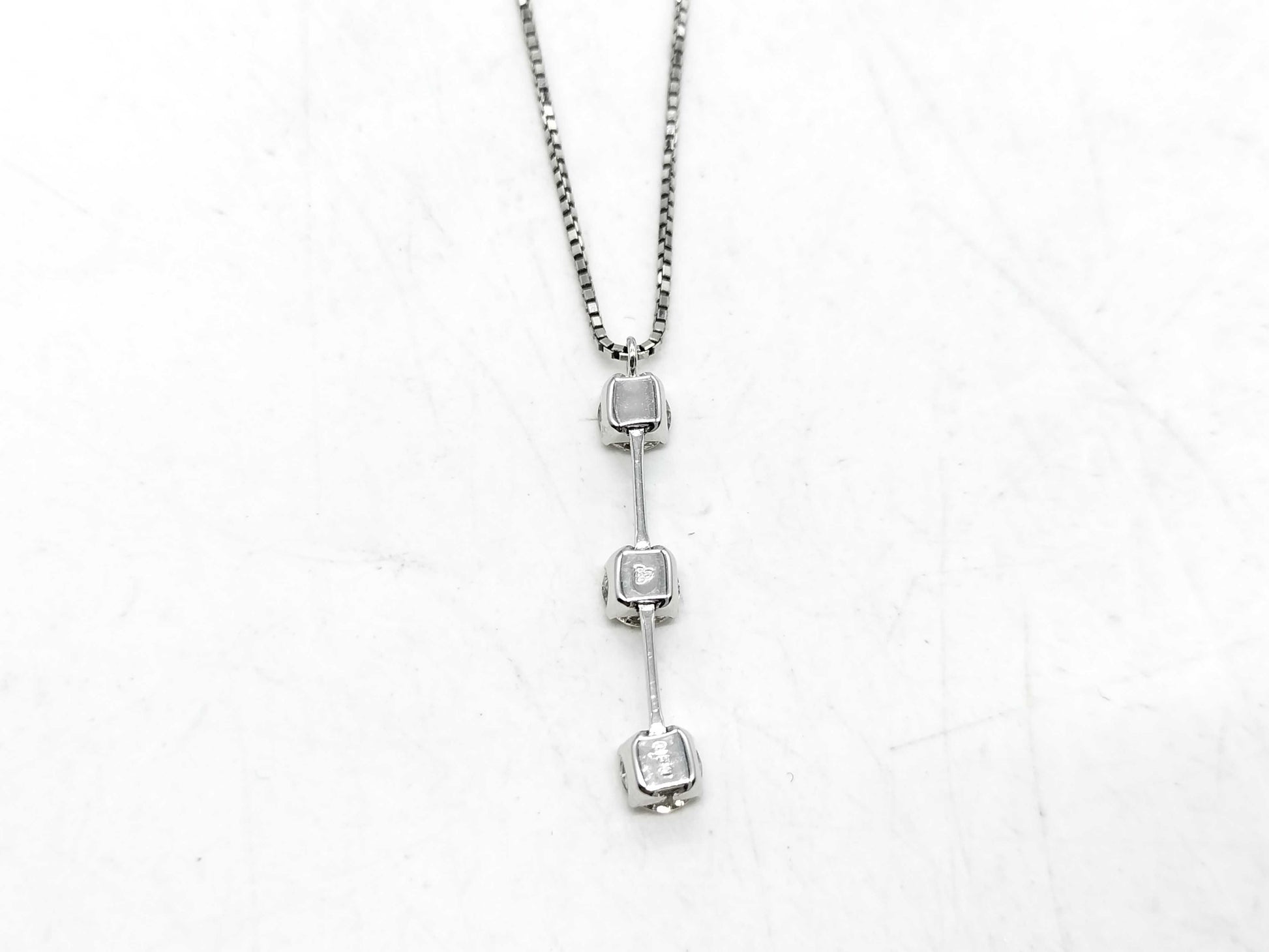 D0.50ct Pt850 2.7g Necklace 