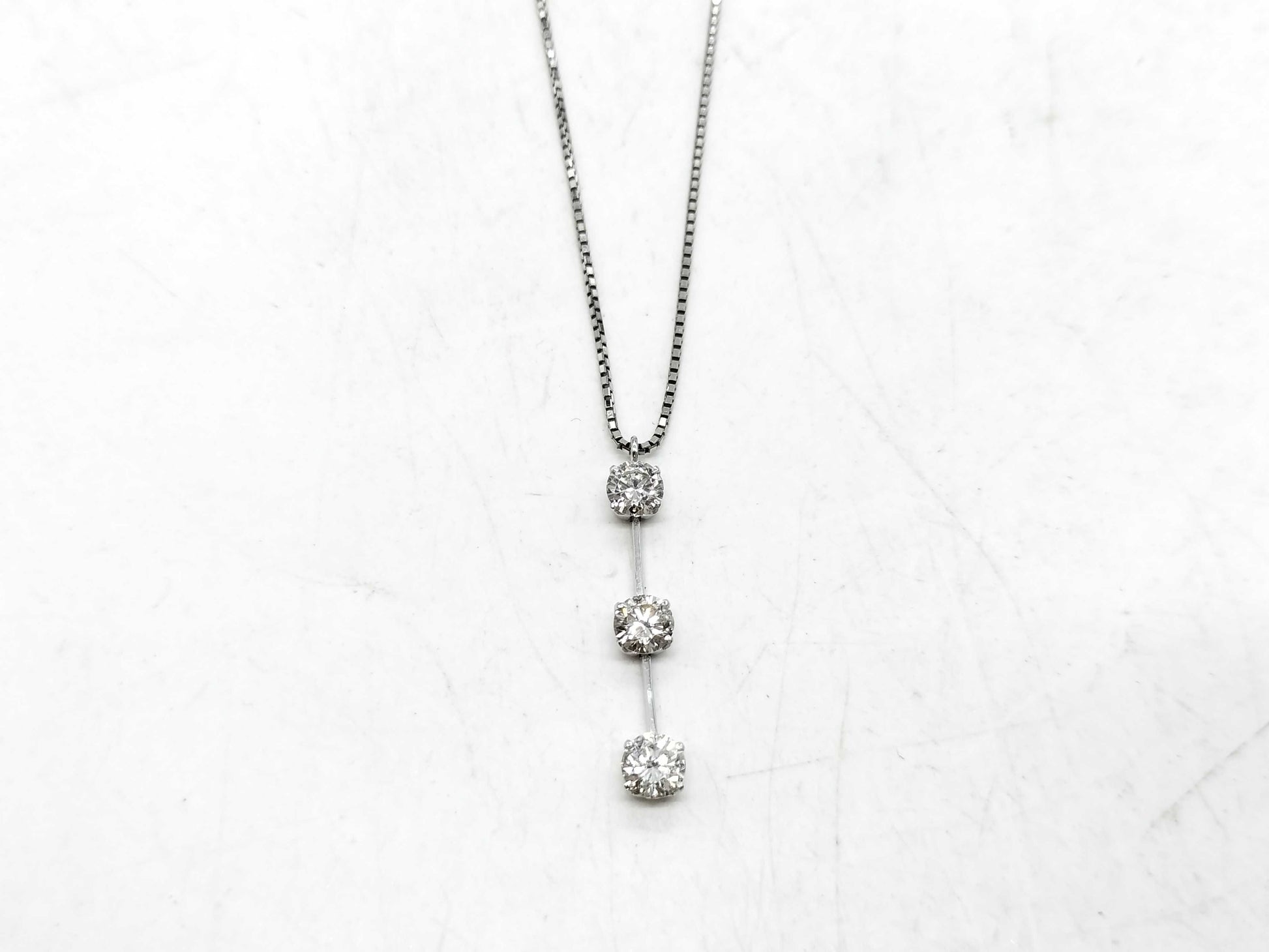 D0.50ct Pt850 2.7g Necklace 