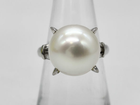 Pearl Ring 12.1mm Diameter, 0.31ct, Pt900, 9.8g