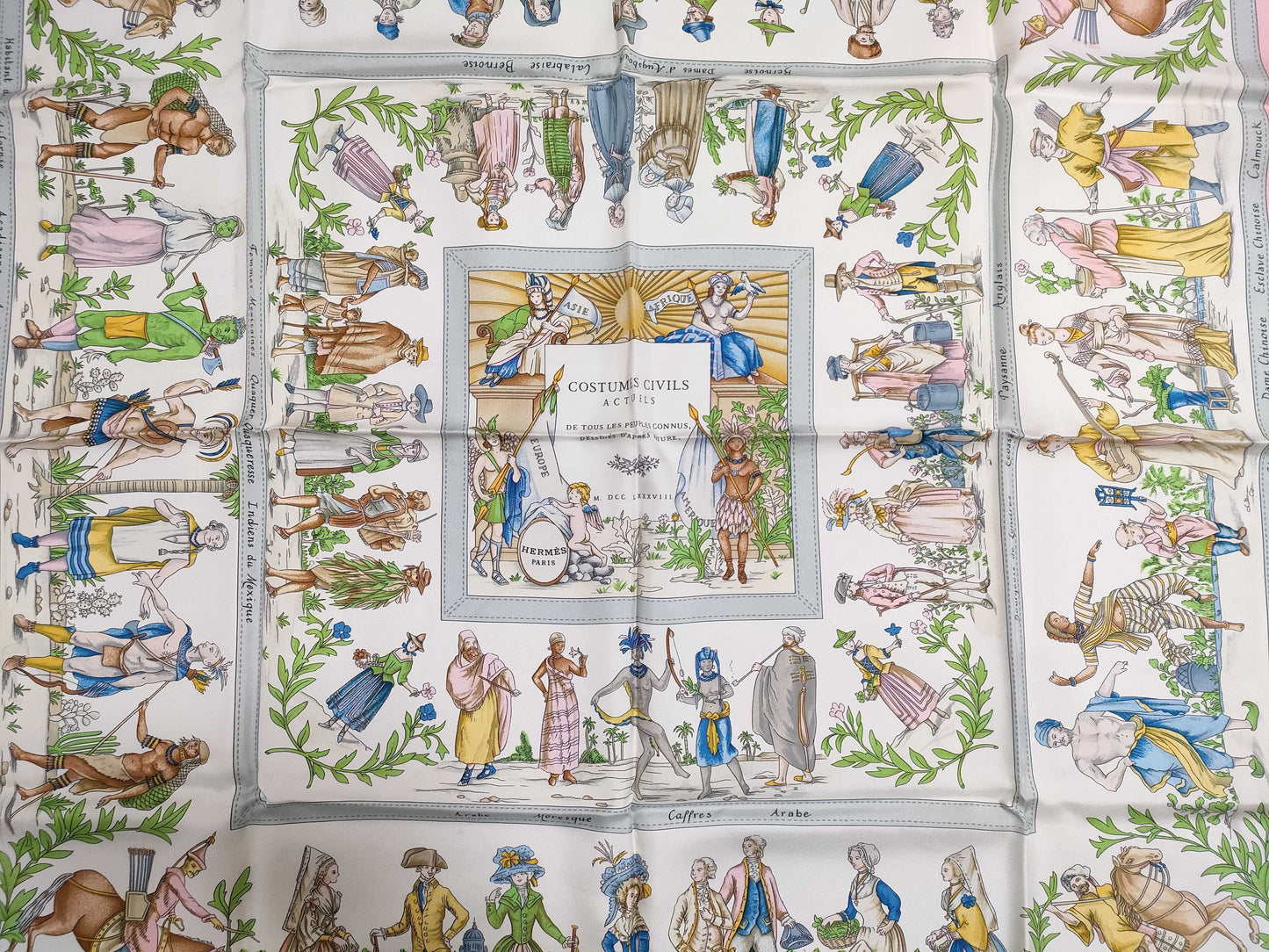 HERMES Carre COSTUMES CIVILS ACTUELS Scarf without tag