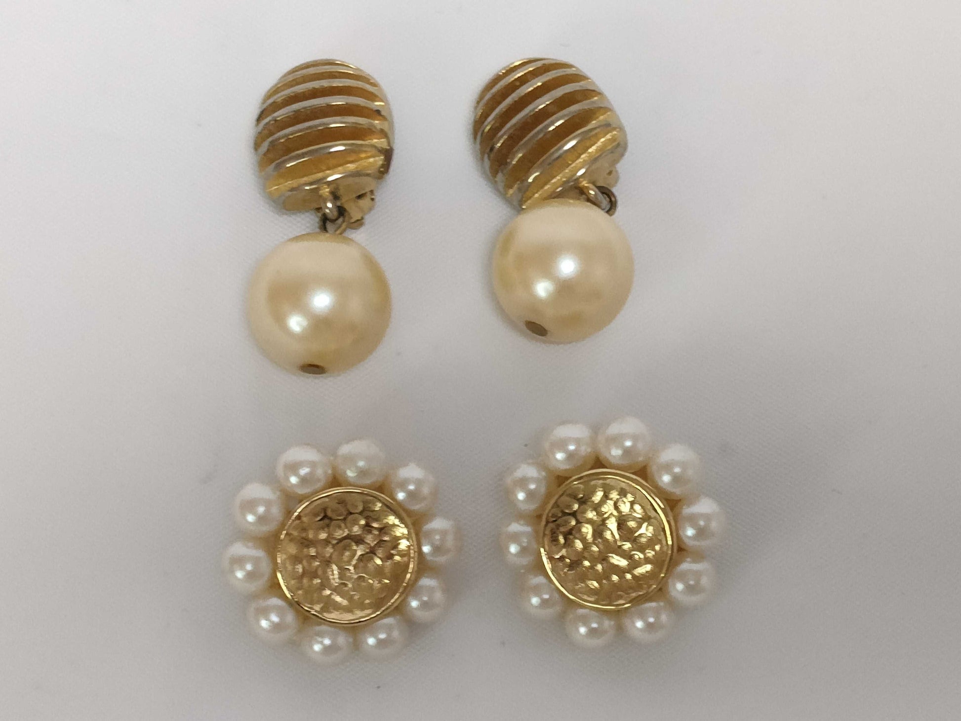 GIVENCHY Pearl Earrings *2 pieces Earrings