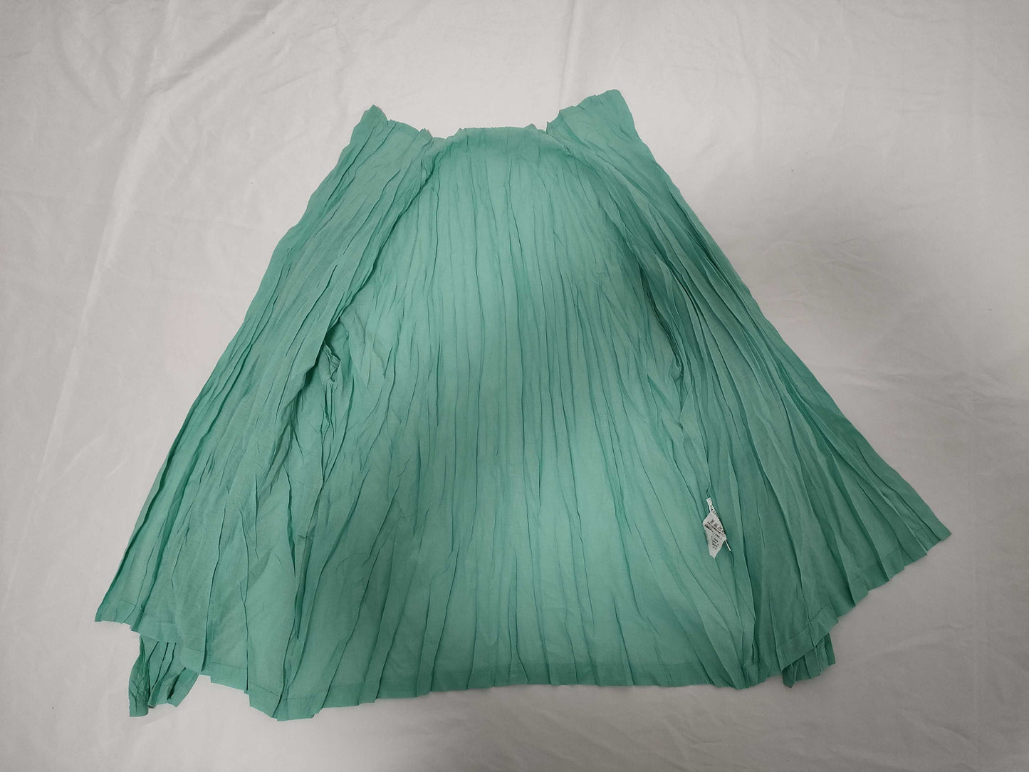 ISSEY MIYAKE Pleated Pleated Long Sleeve Shirt Emerald Green Button Shirt