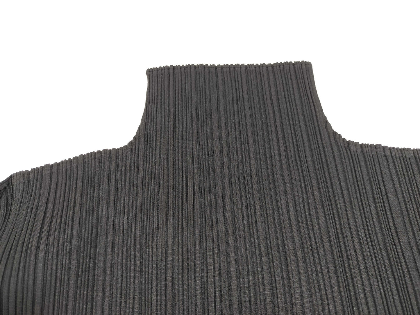 ISSEY MIYAKE Tops Tops