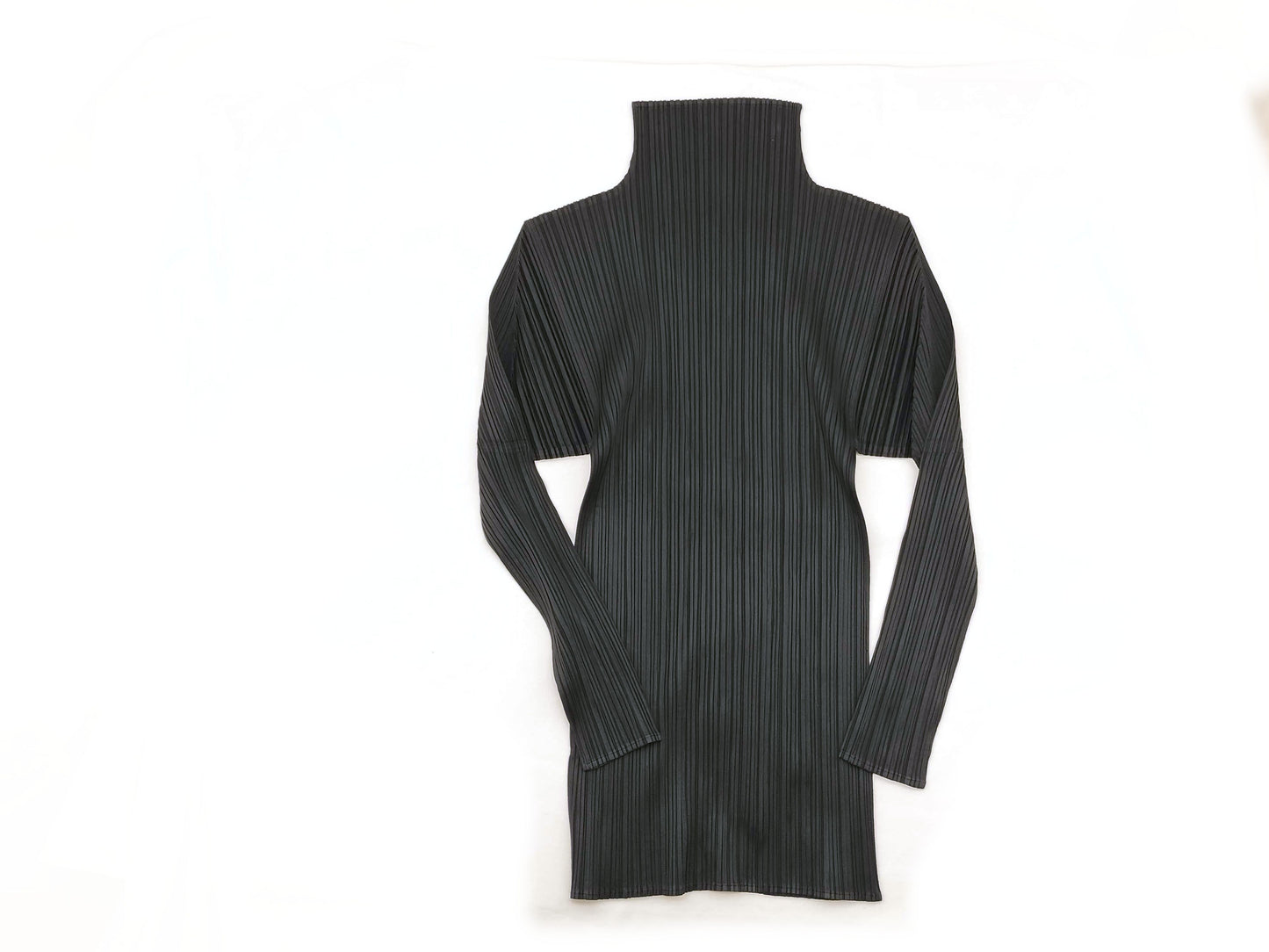 ISSEY MIYAKE Tops Tops