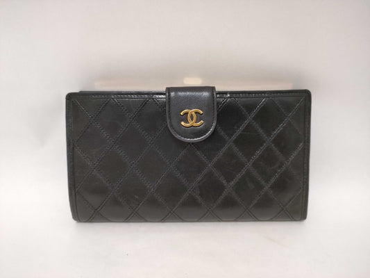 CHANEL Lambskin Long Wallet Coco Black Wallet