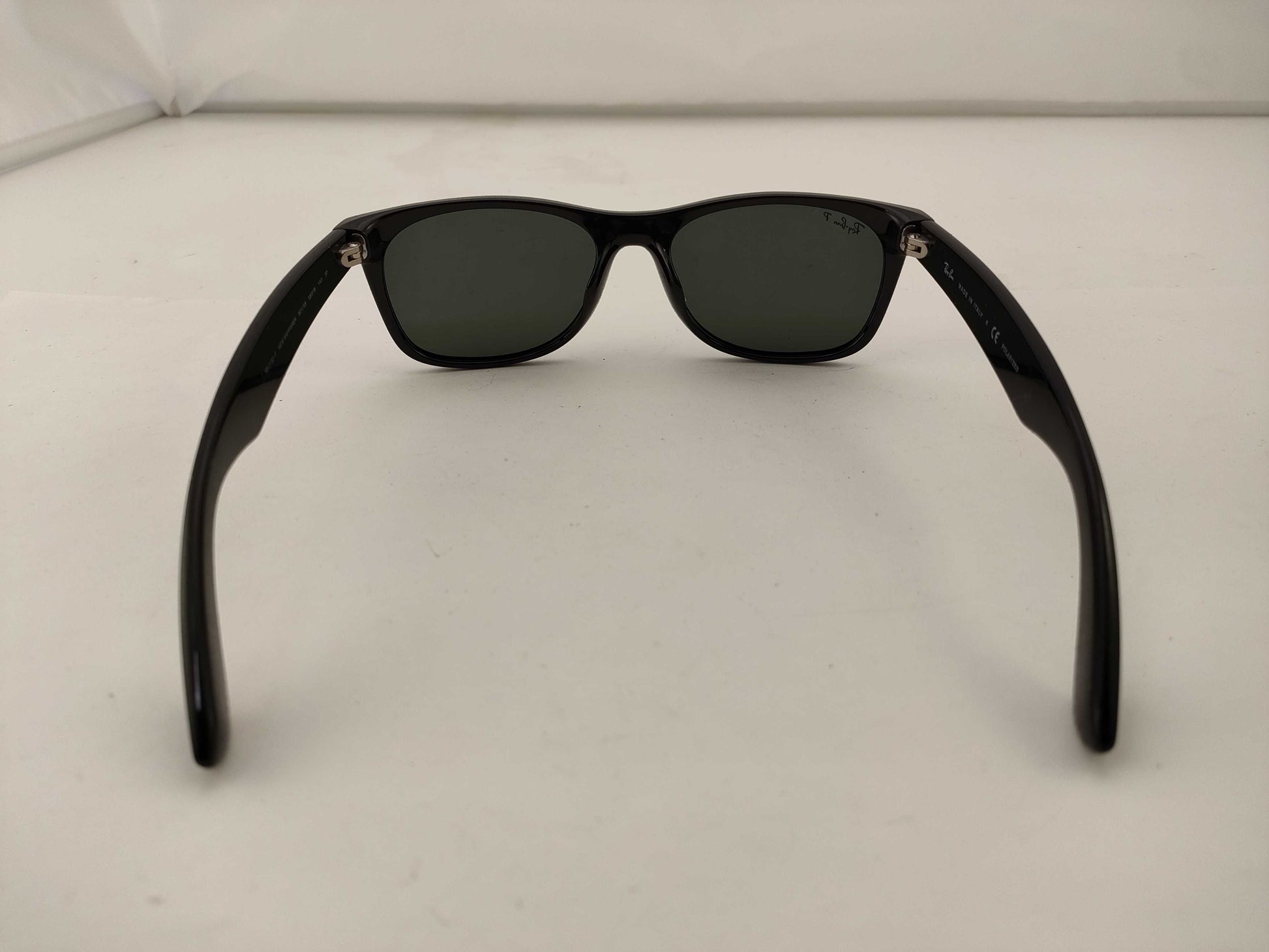RayBan RB 2132 F /NEW WAYFARER Sunglasses and glasses with case