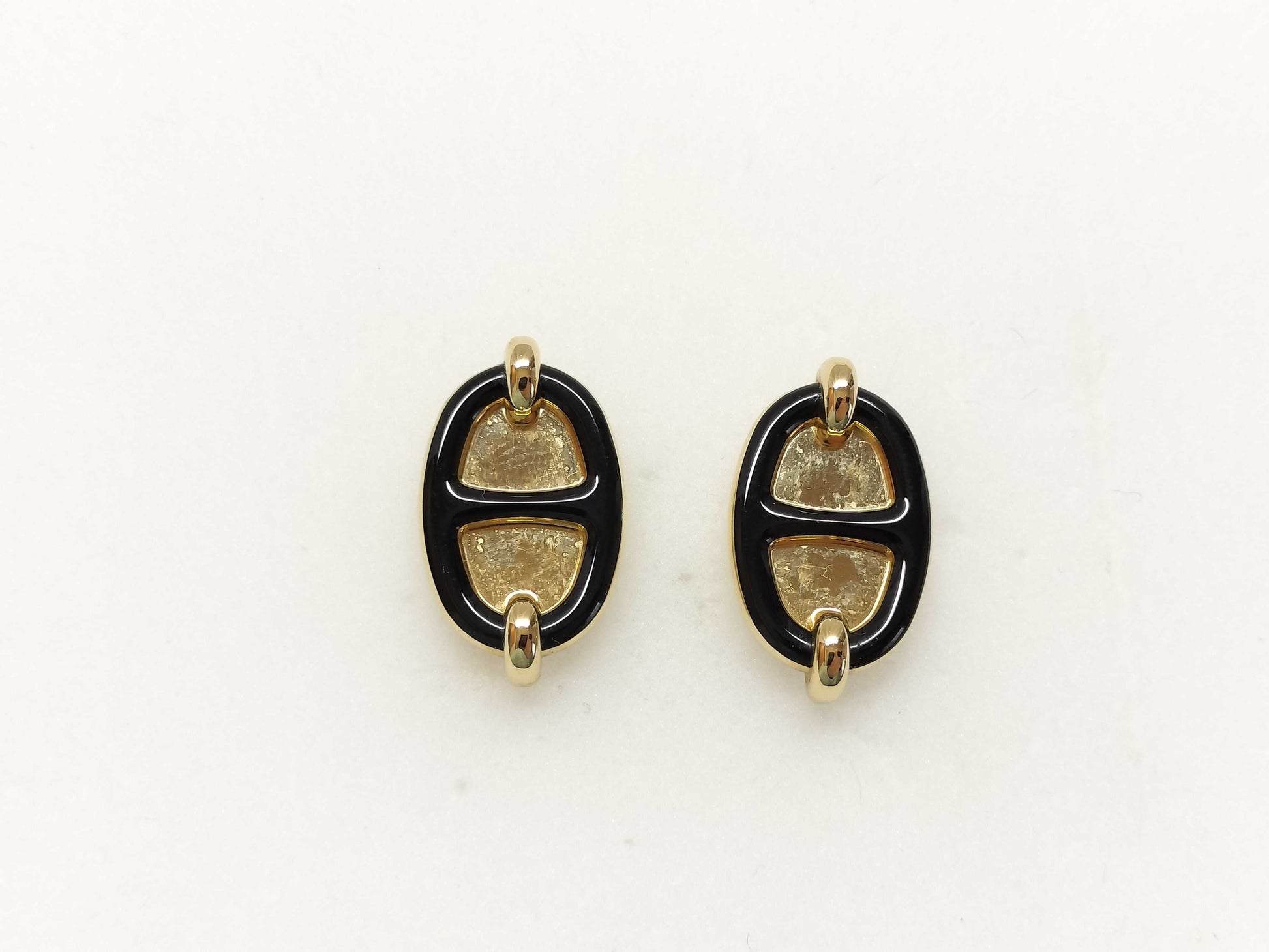 HERMES Maillon Black Earrings