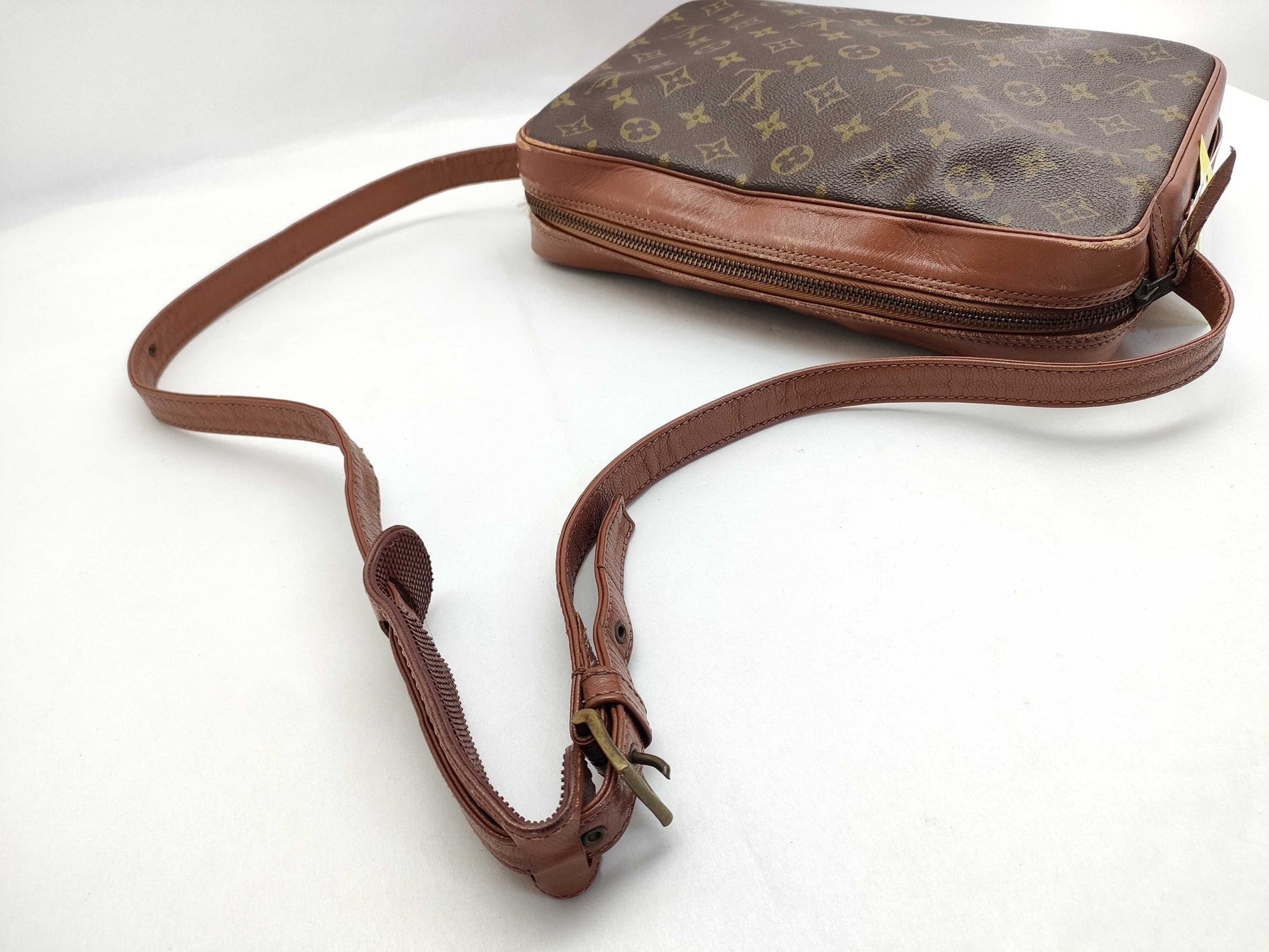 LOUIS VUITTON Monogram Sack Banduriere Vintage Shoulder Bag