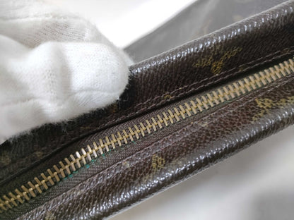 LOUIS VUITTON Monogram True Toilette Second Bag