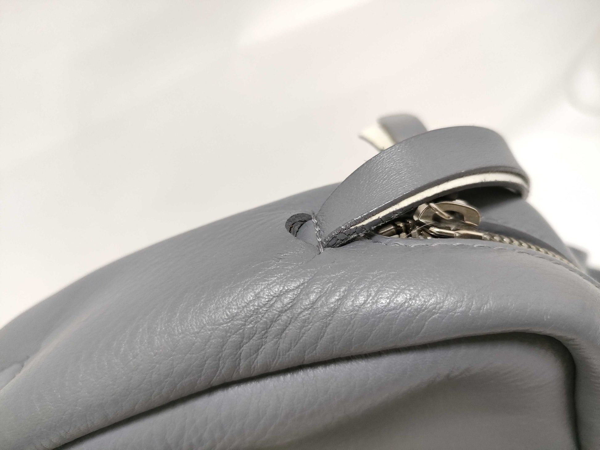 BALENCIAGA Everyday Shoulder Bag Shoulder Bag