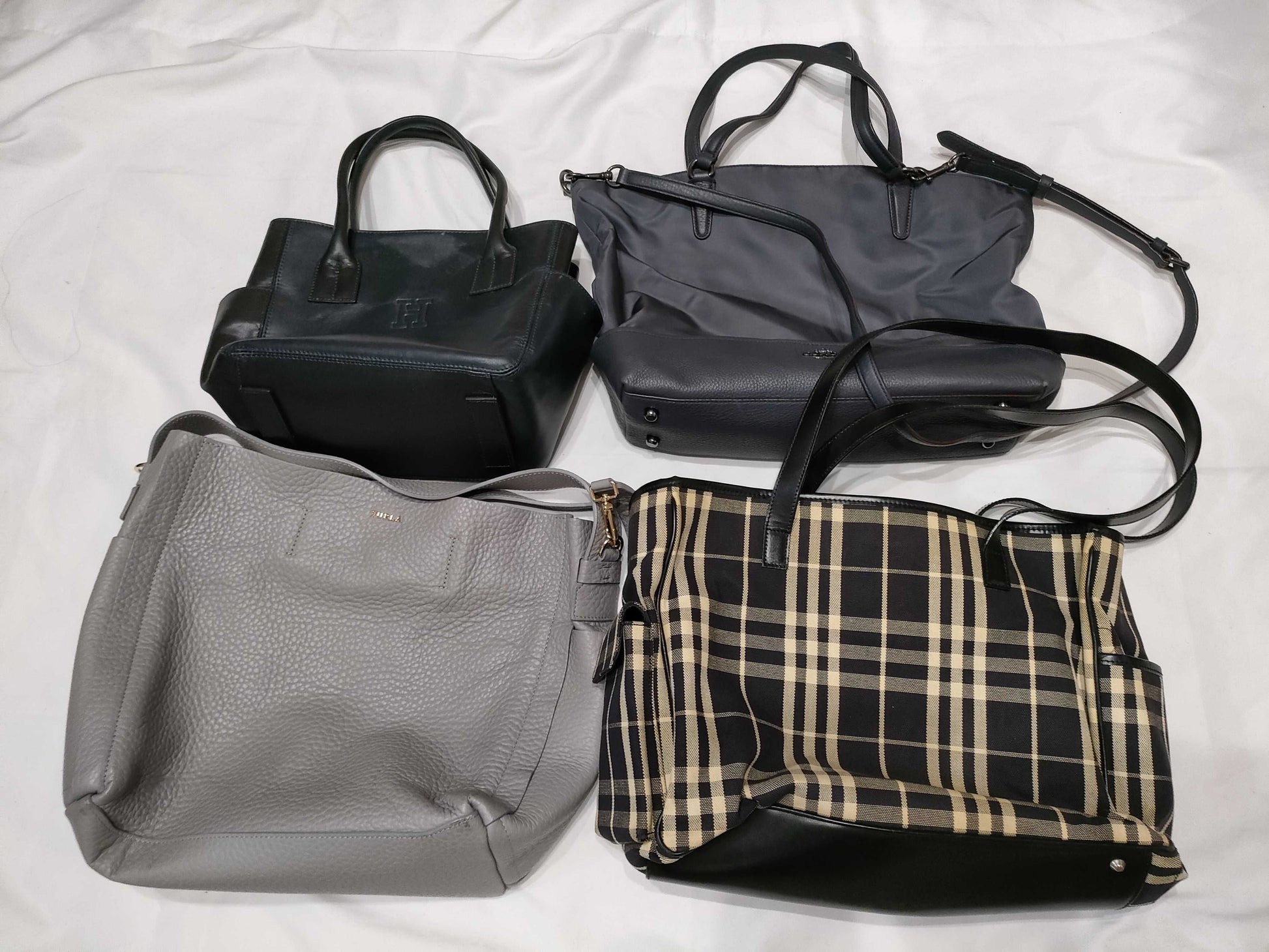 FURLA Burberry/Coach/Hirofu 4 items in total Handbag