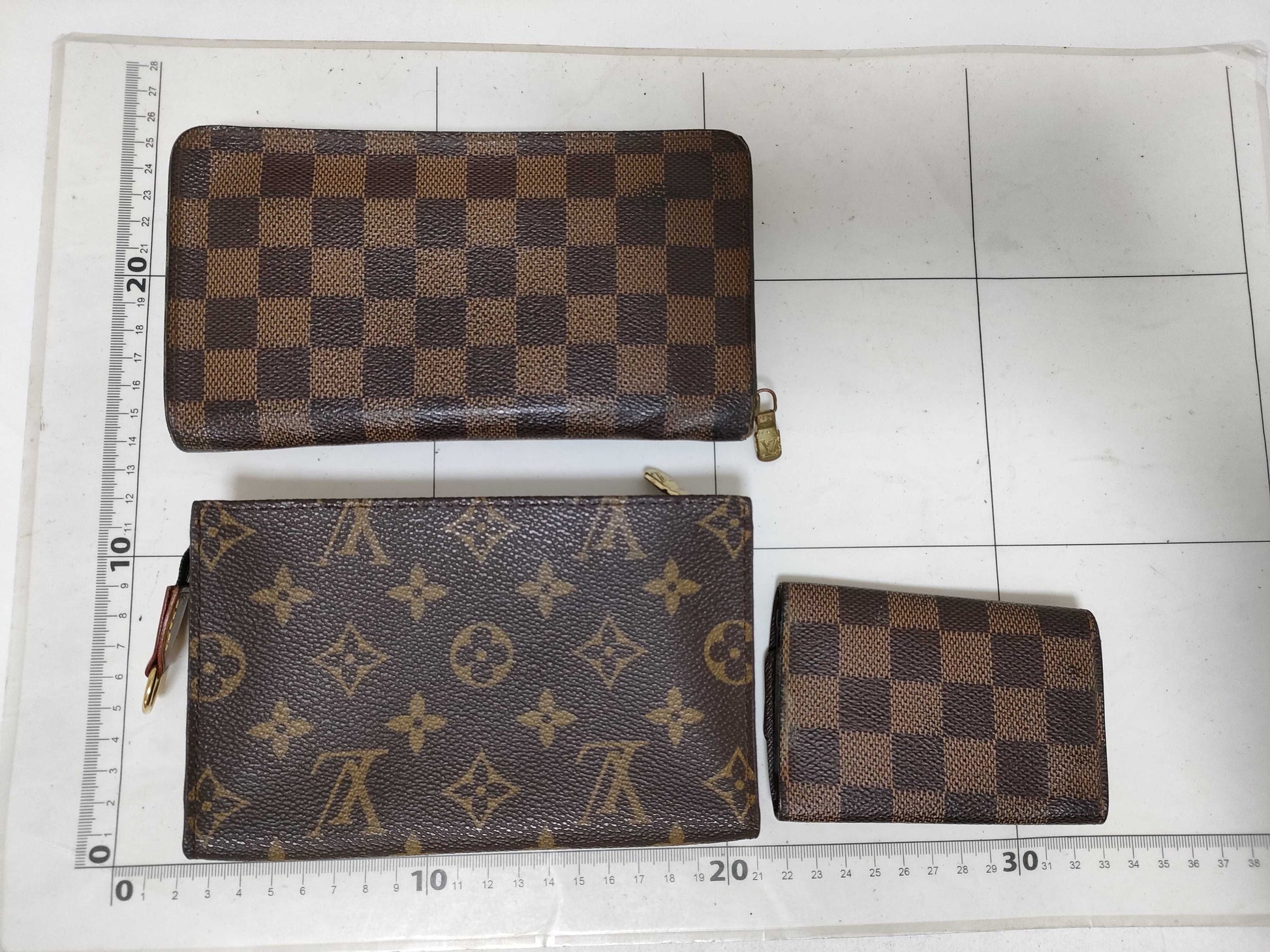 LOUIS VUITTON Monogram Pouch/Damier Long Wallet/Key Case 3-Piece Set Other Accessories