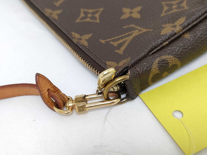 LOUIS VUITTON Monogram M40712 Pochette Accessoir Handbag